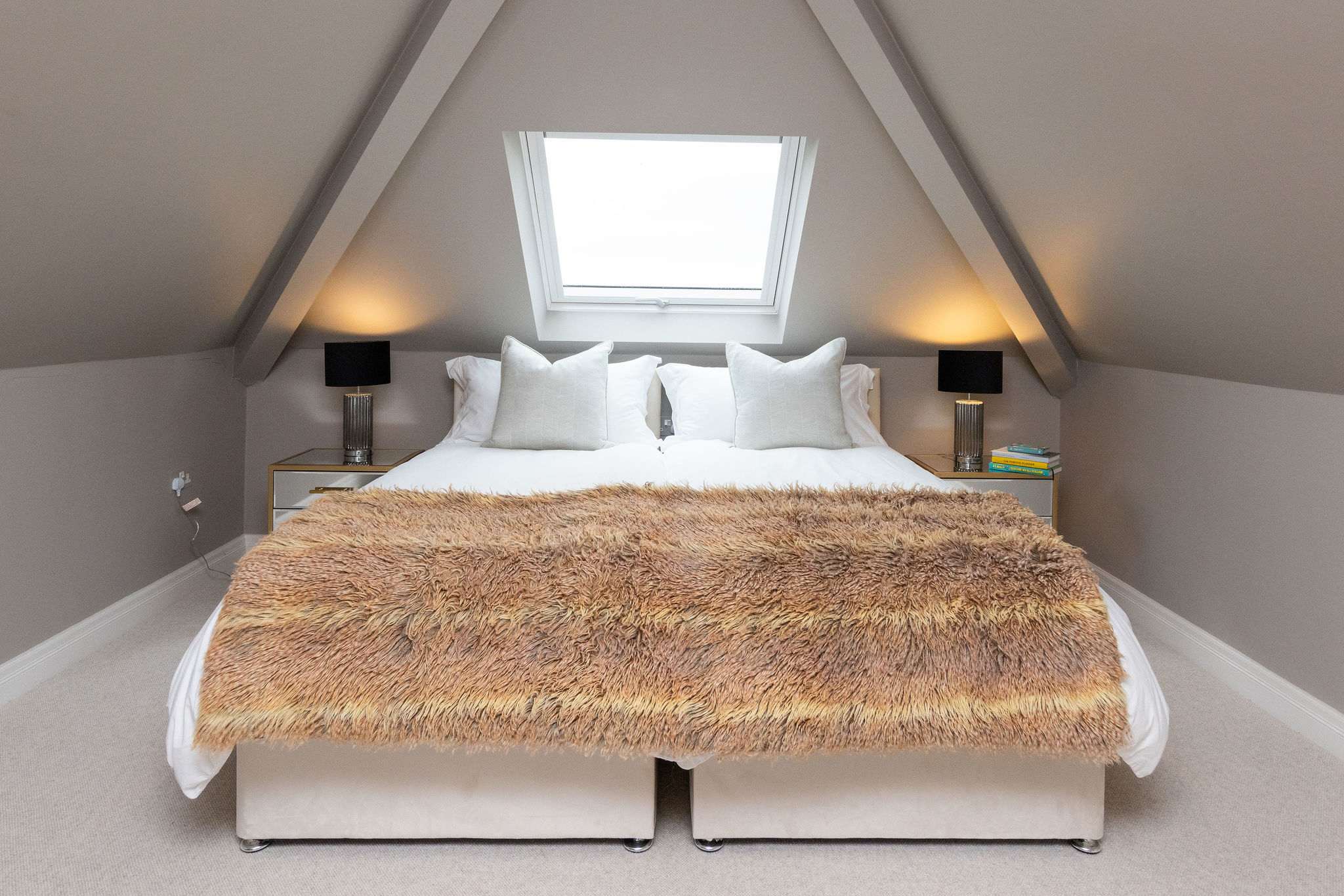 Cosy top-floor room with super king bed and skylight