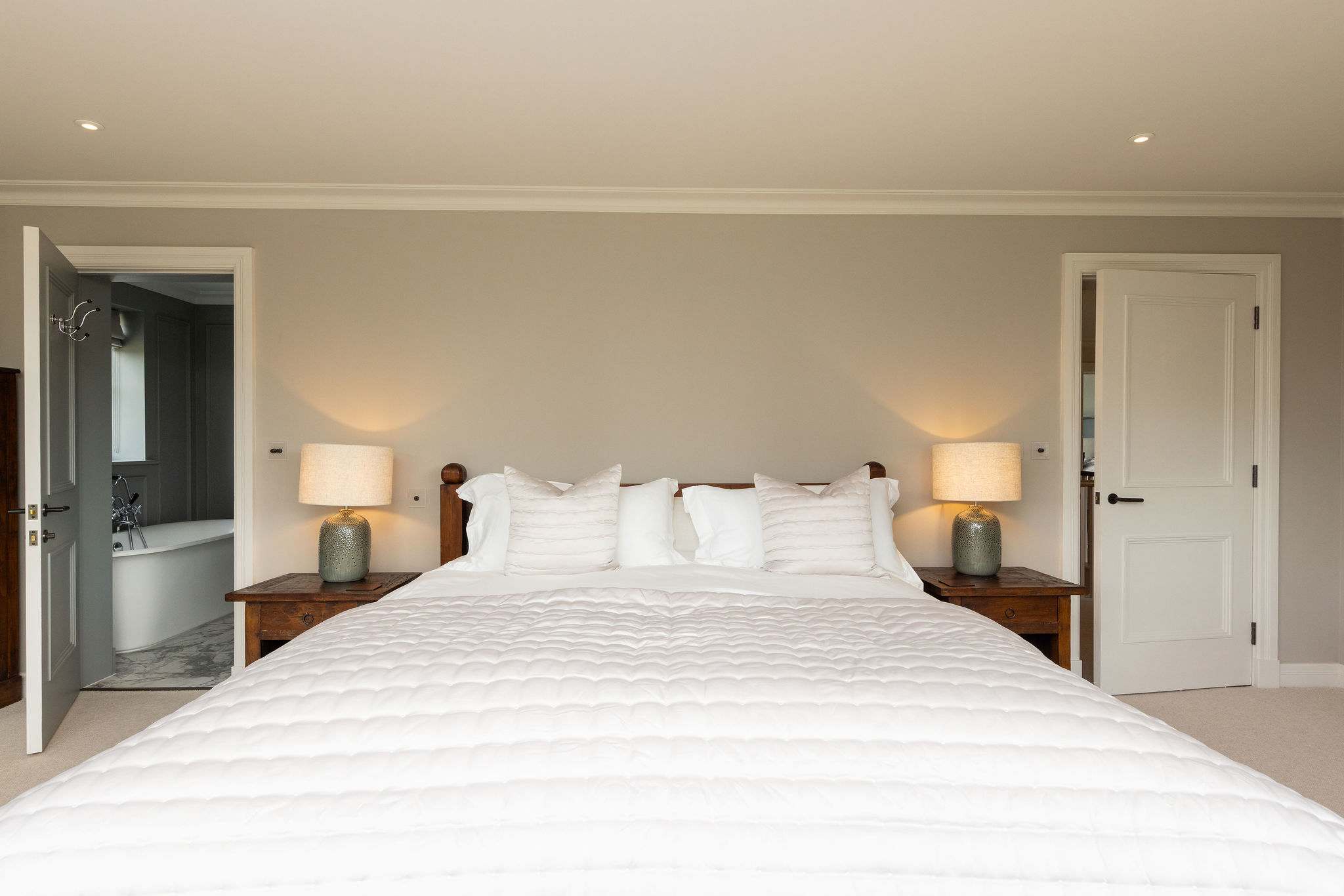 Inviting super king bed + en suite in bedroom 2