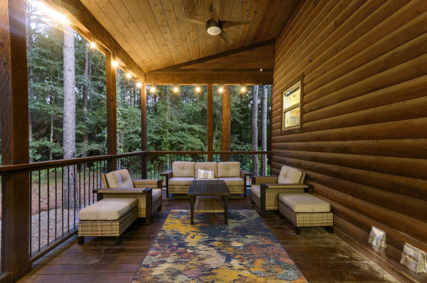 NEW! POOL! 5BR Pond-Hot Tub-Games - Sleeps 19