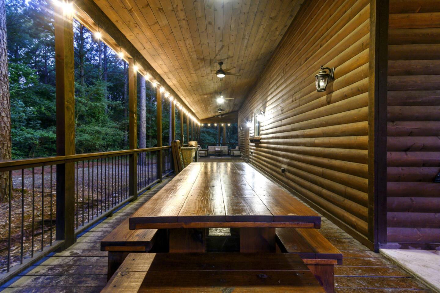 NEW! POOL! 5BR Pond-Hot Tub-Games - Sleeps 19
