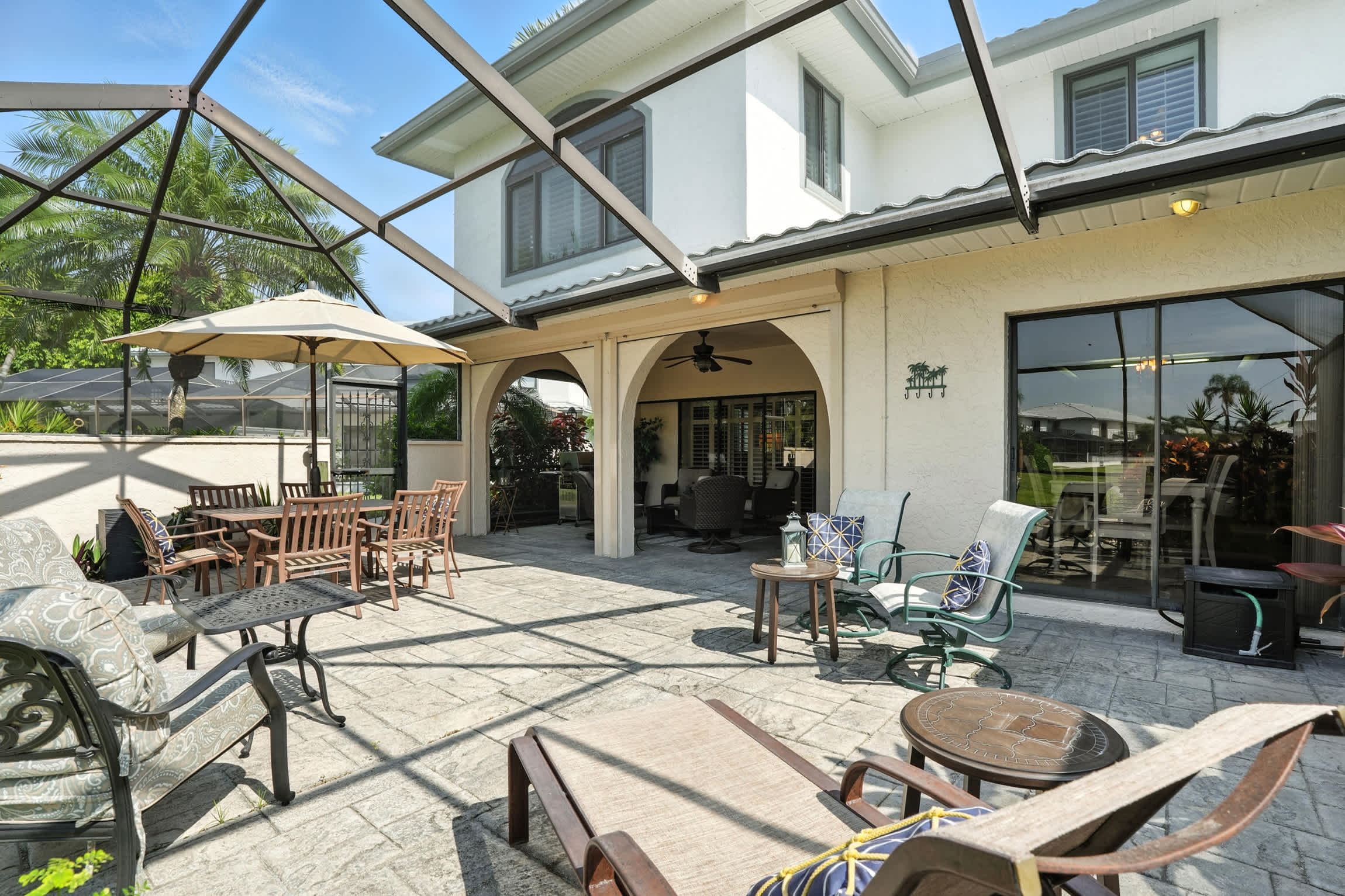 Spacious Villa Near Beach in Gated Community | Photo 27