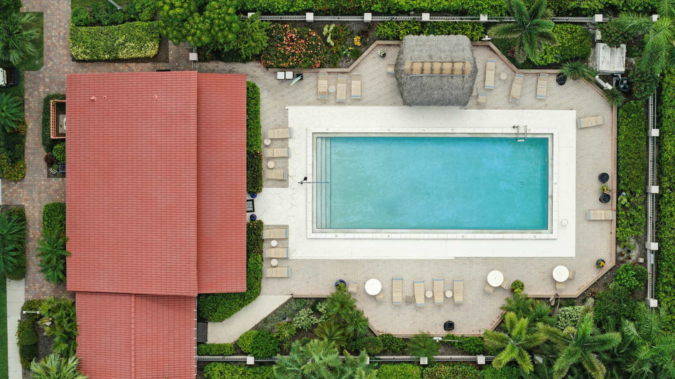 Spacious Villa Near Beach in Gated Community | Photo 40