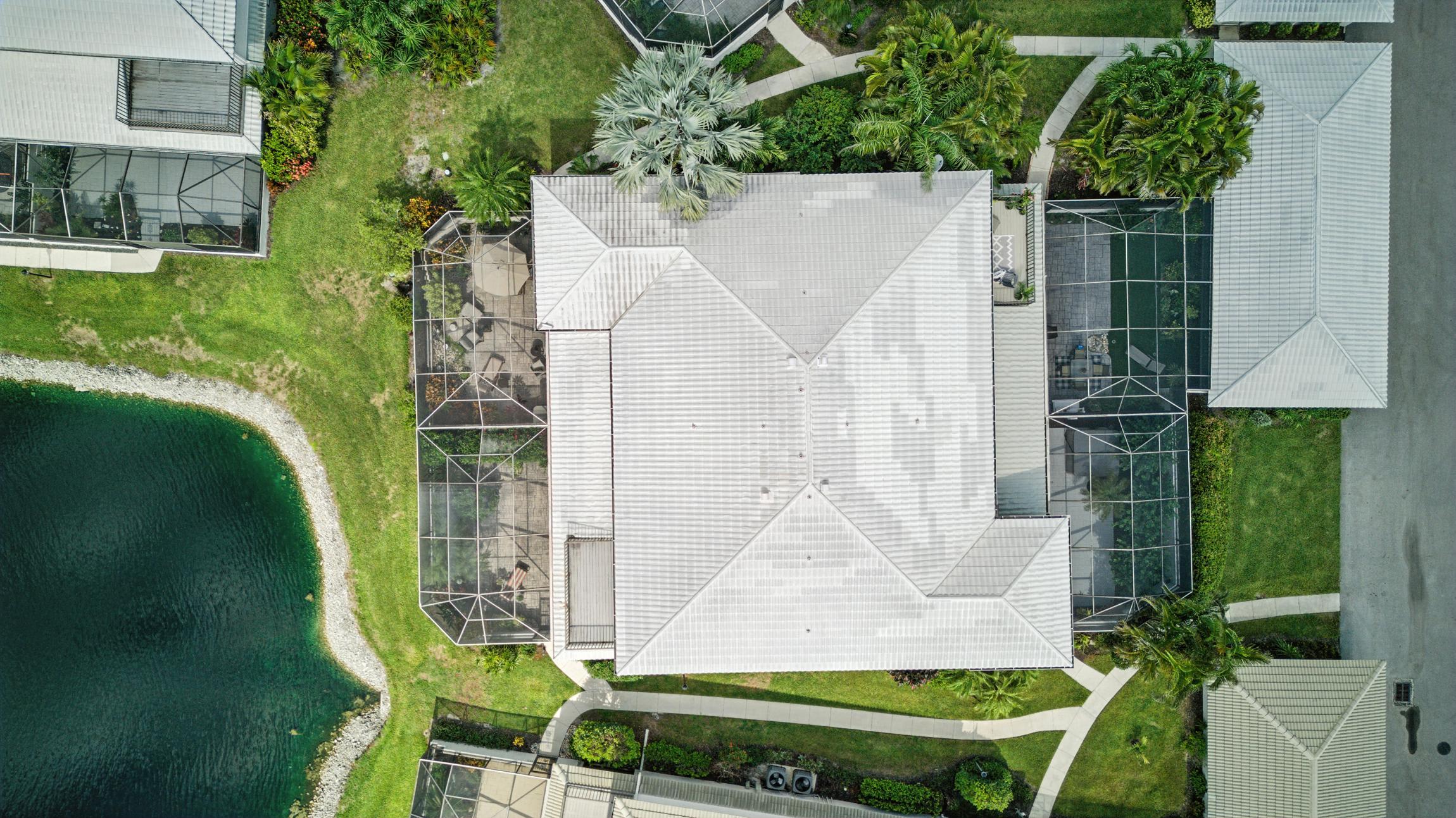 Spacious Villa Near Beach in Gated Community | Photo 38