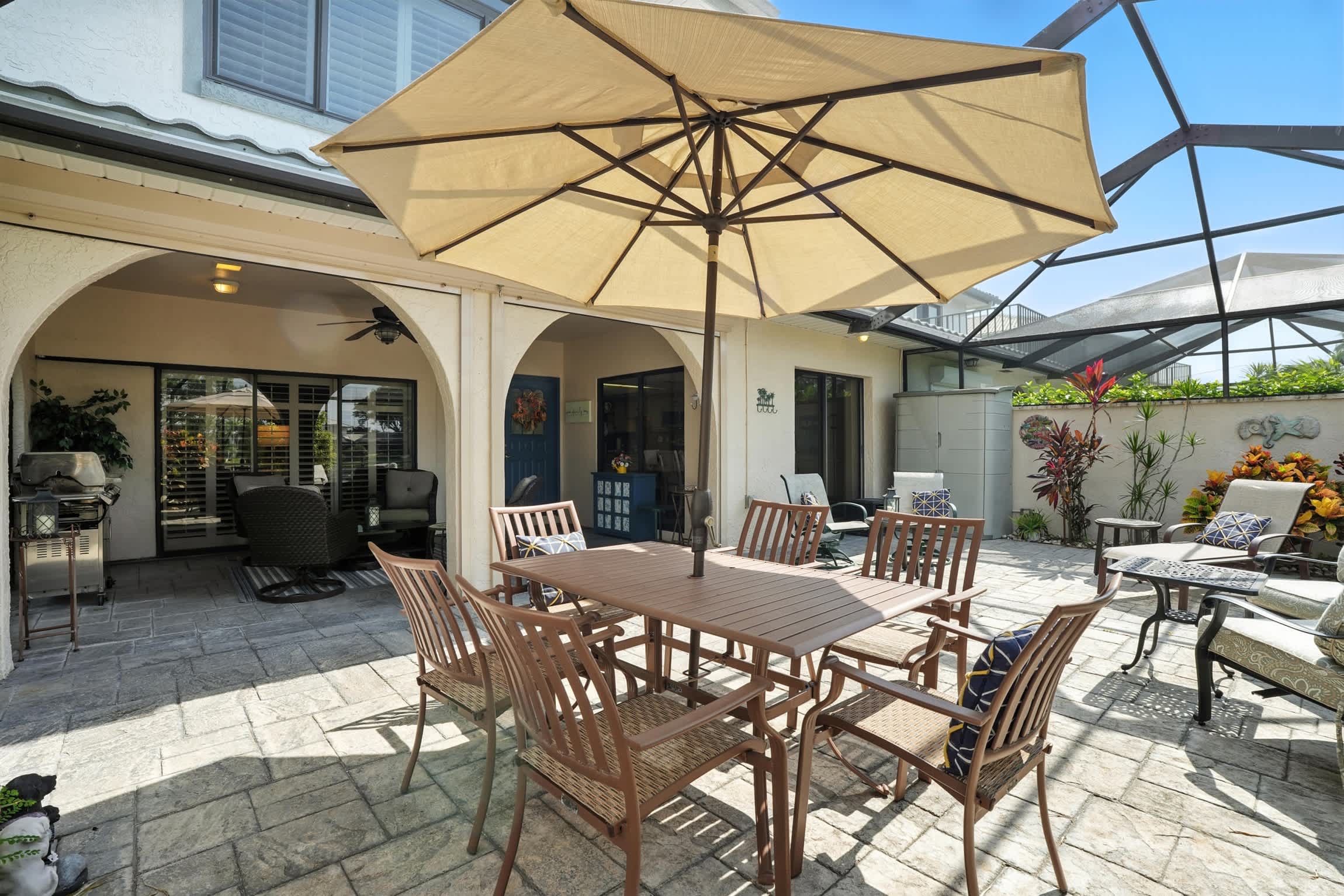 Spacious Villa Near Beach in Gated Community | Photo 32