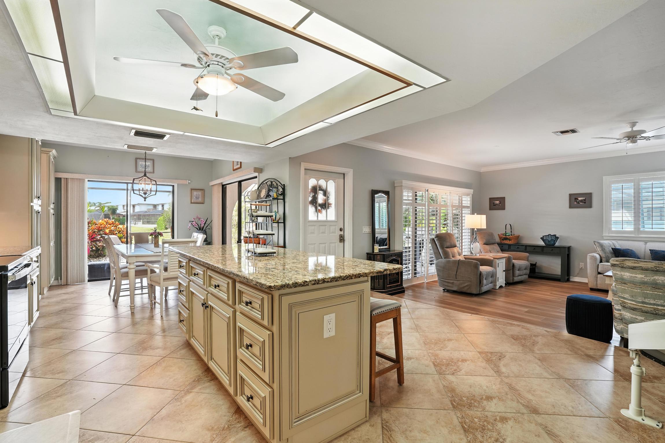 Spacious Villa Near Beach in Gated Community | Photo 11