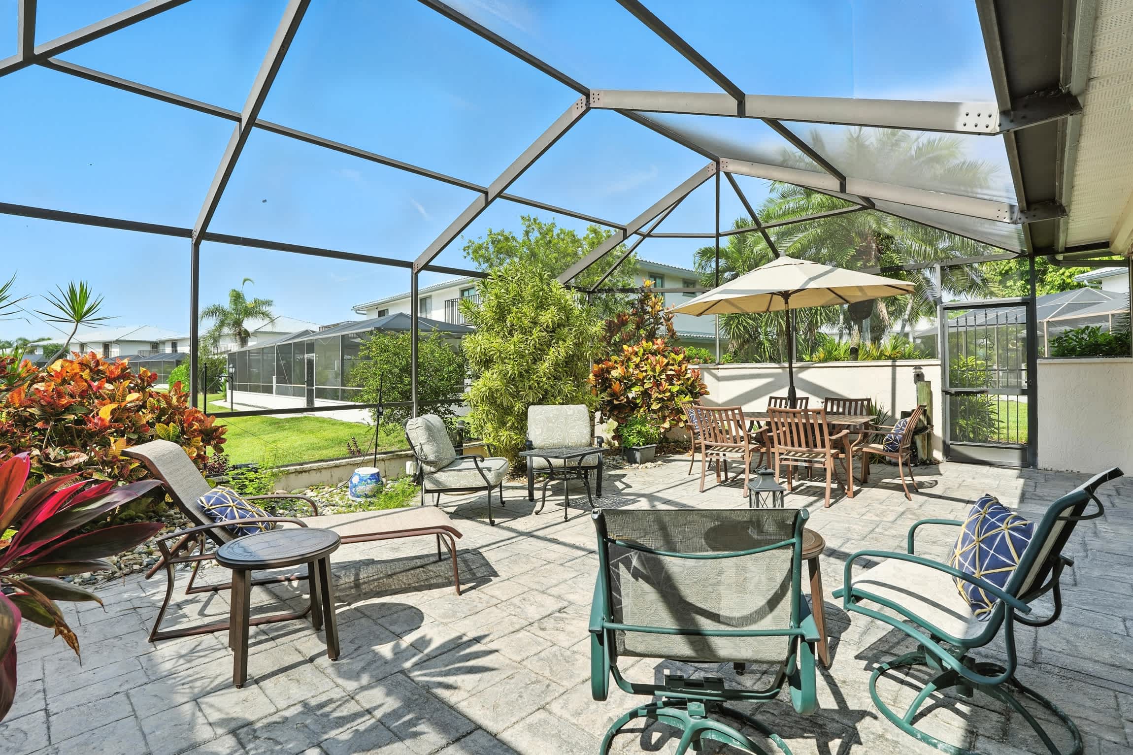 Spacious Villa Near Beach in Gated Community | Photo 30