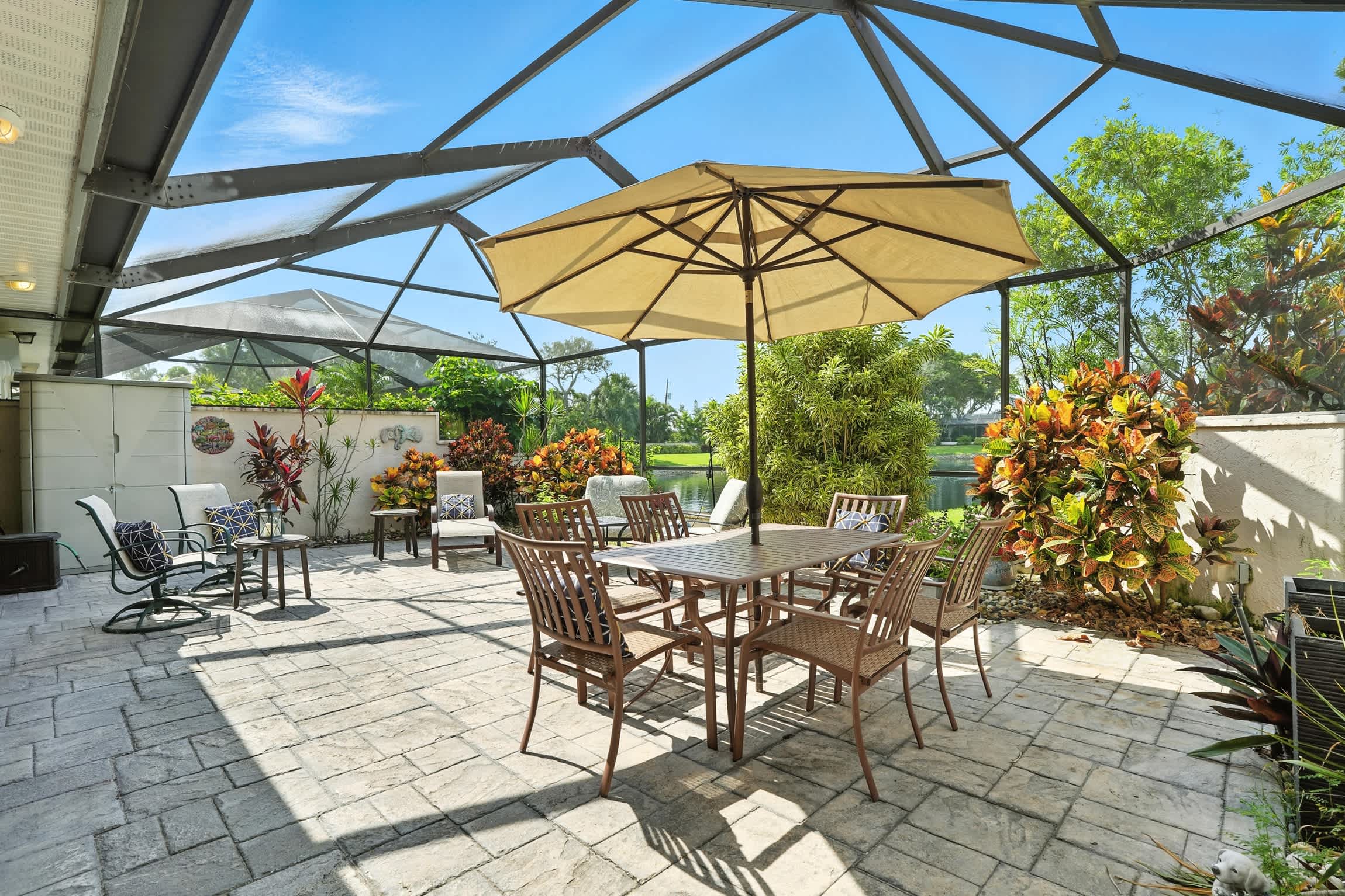 Spacious Villa Near Beach in Gated Community | Photo 31