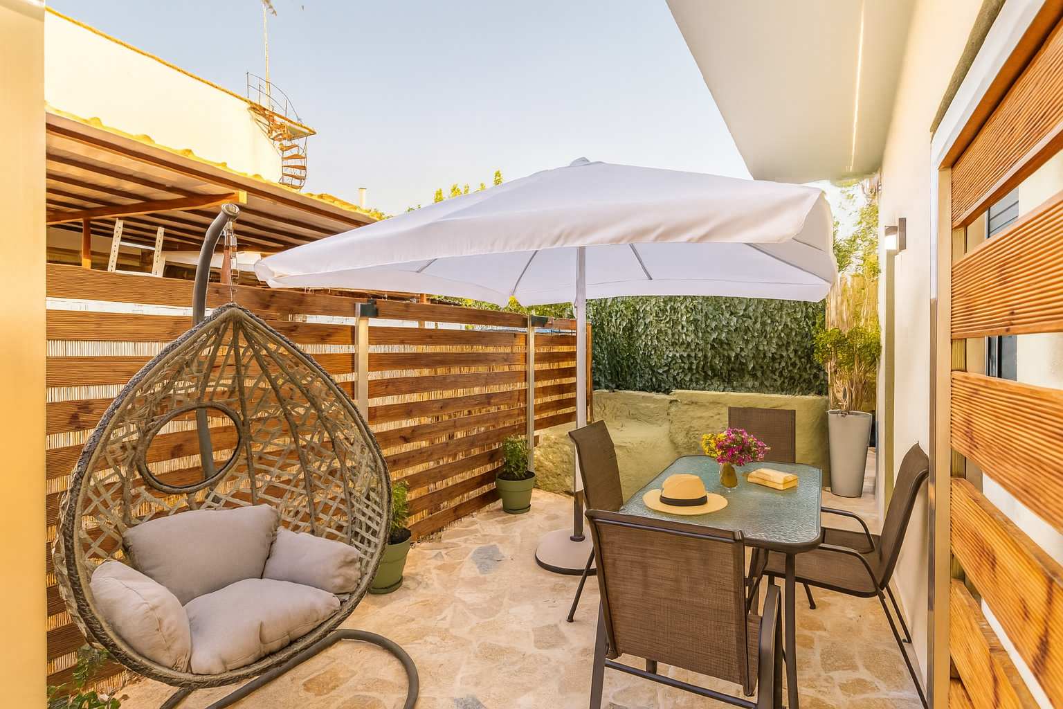 Filiatra Welcoming Hideaway - A Cozy Urban Escape — Filiatra — vacation rental