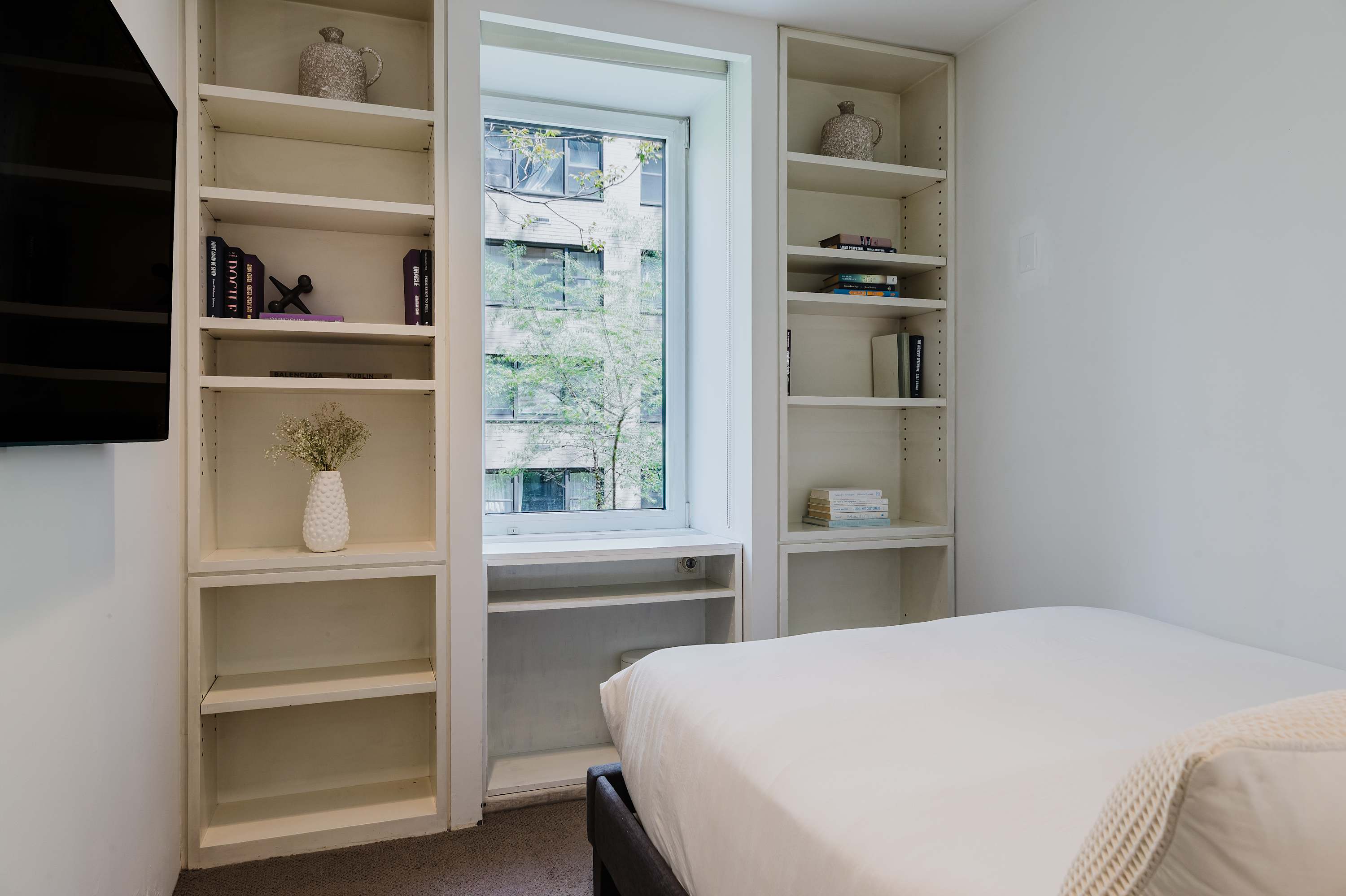The Diplomat #1 - Boutique Designer Duplex — photo 14