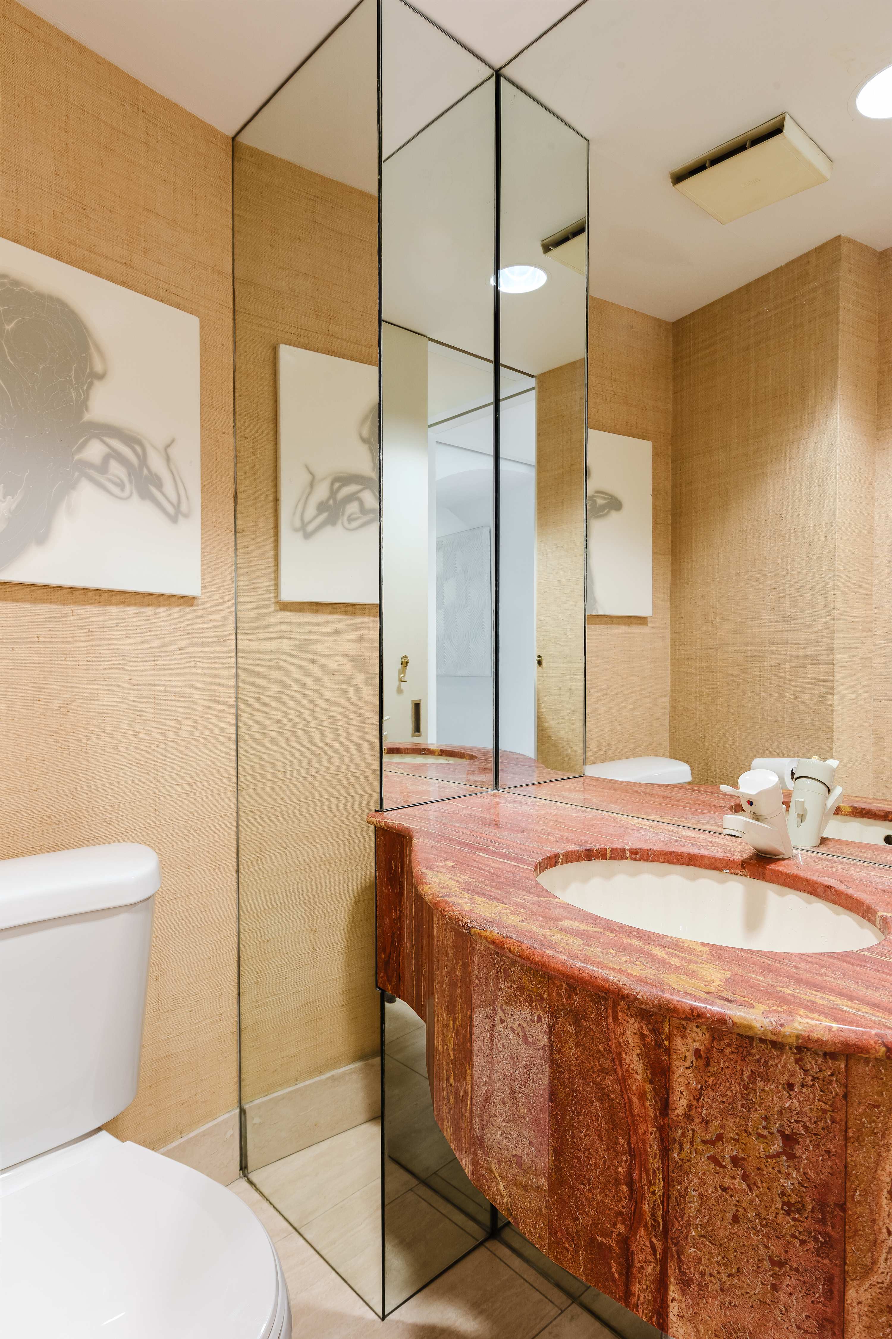 The Diplomat #1 - Boutique Designer Duplex — photo 23