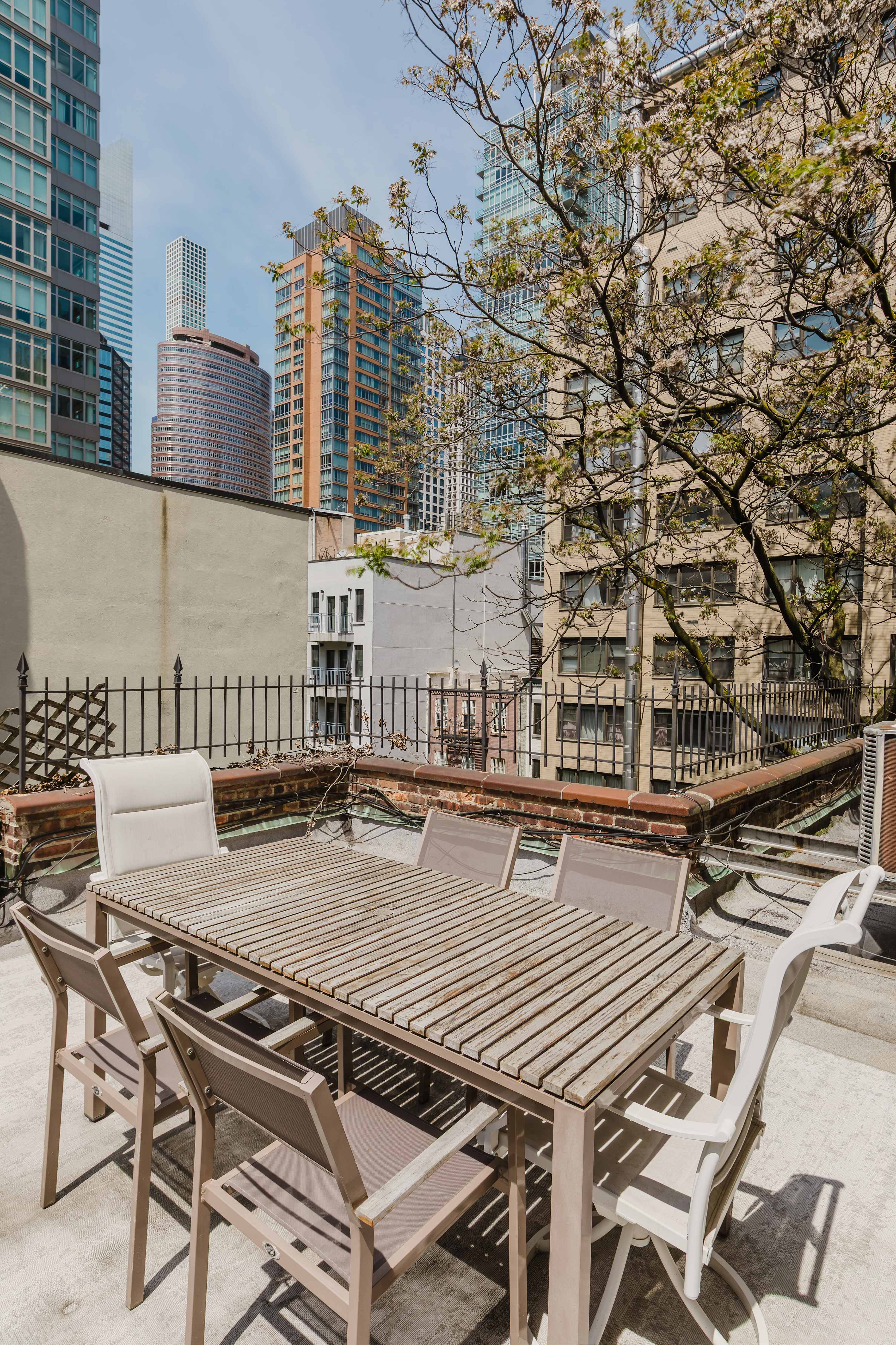 The Diplomat #4 - Boutique Designer Penthouse — photo 13