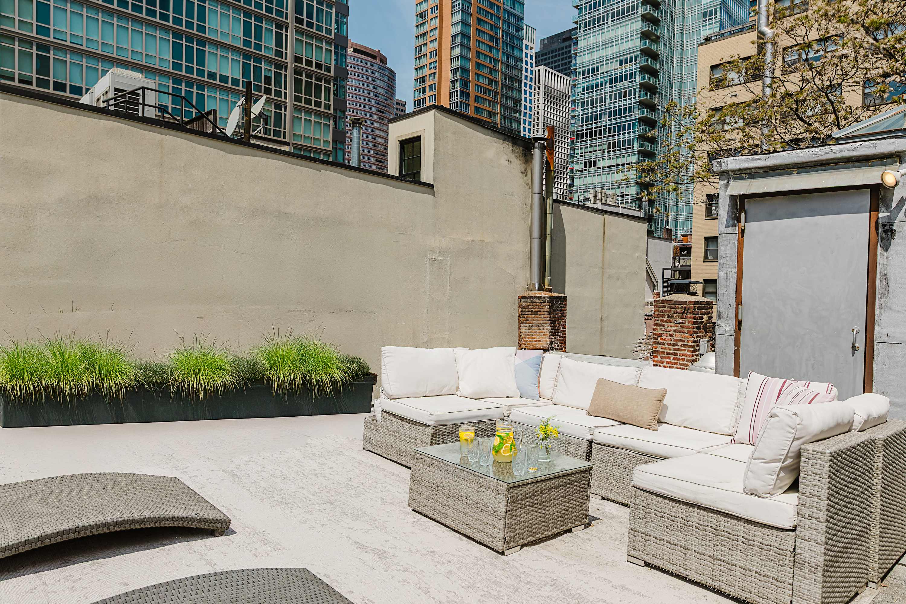 The Diplomat #4 - Boutique Designer Penthouse — photo 12