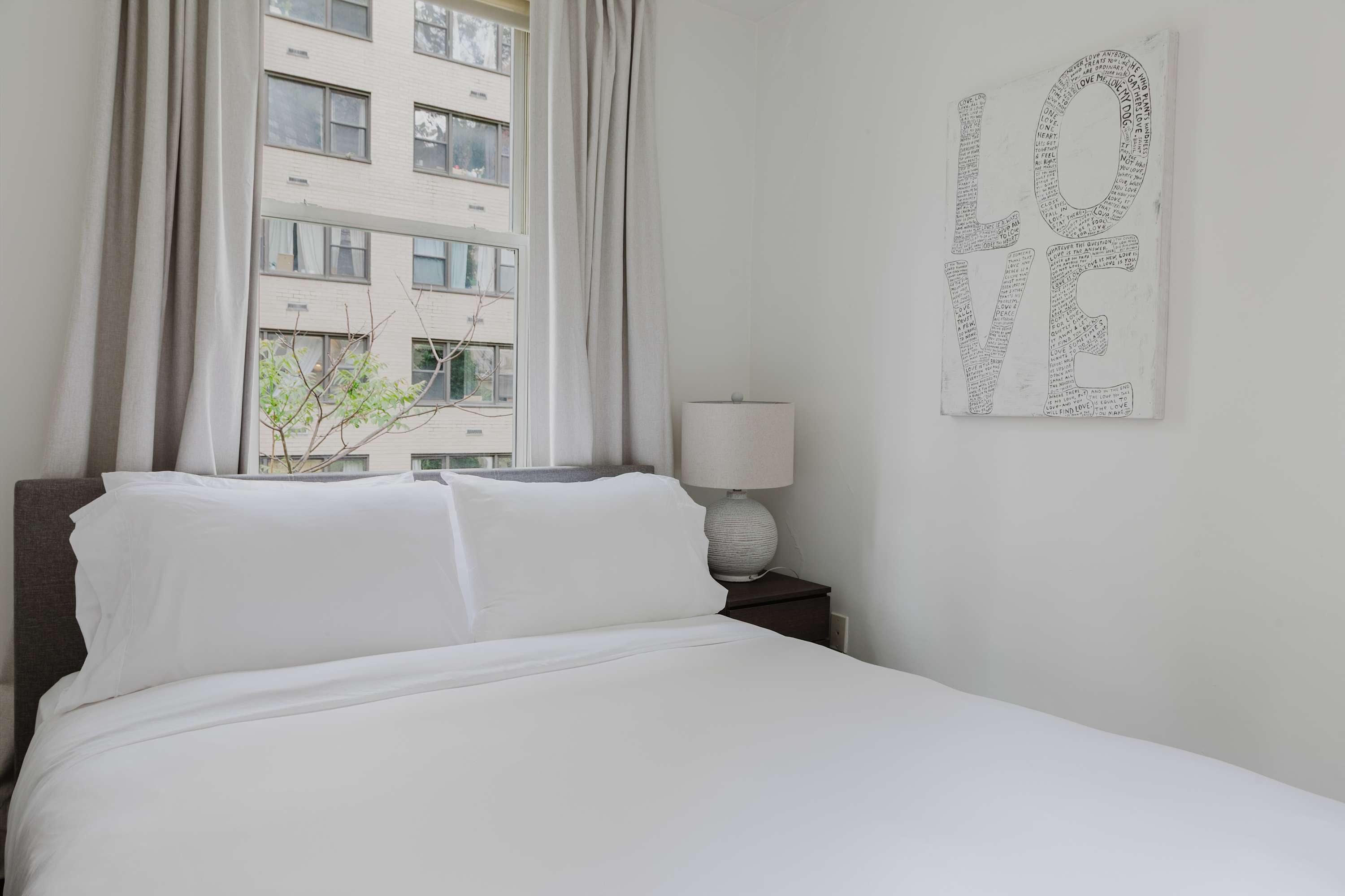The Diplomat #4 - Boutique Designer Penthouse — photo 19