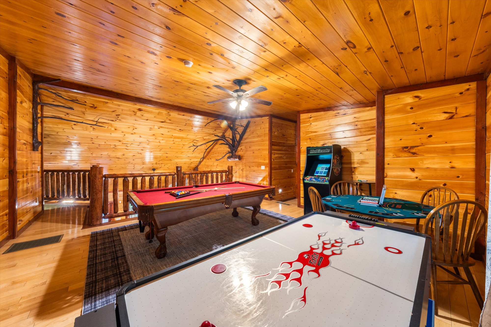 Indoor Heated Pool | Sleeps 18 | Hot Tub | Theatre 4
