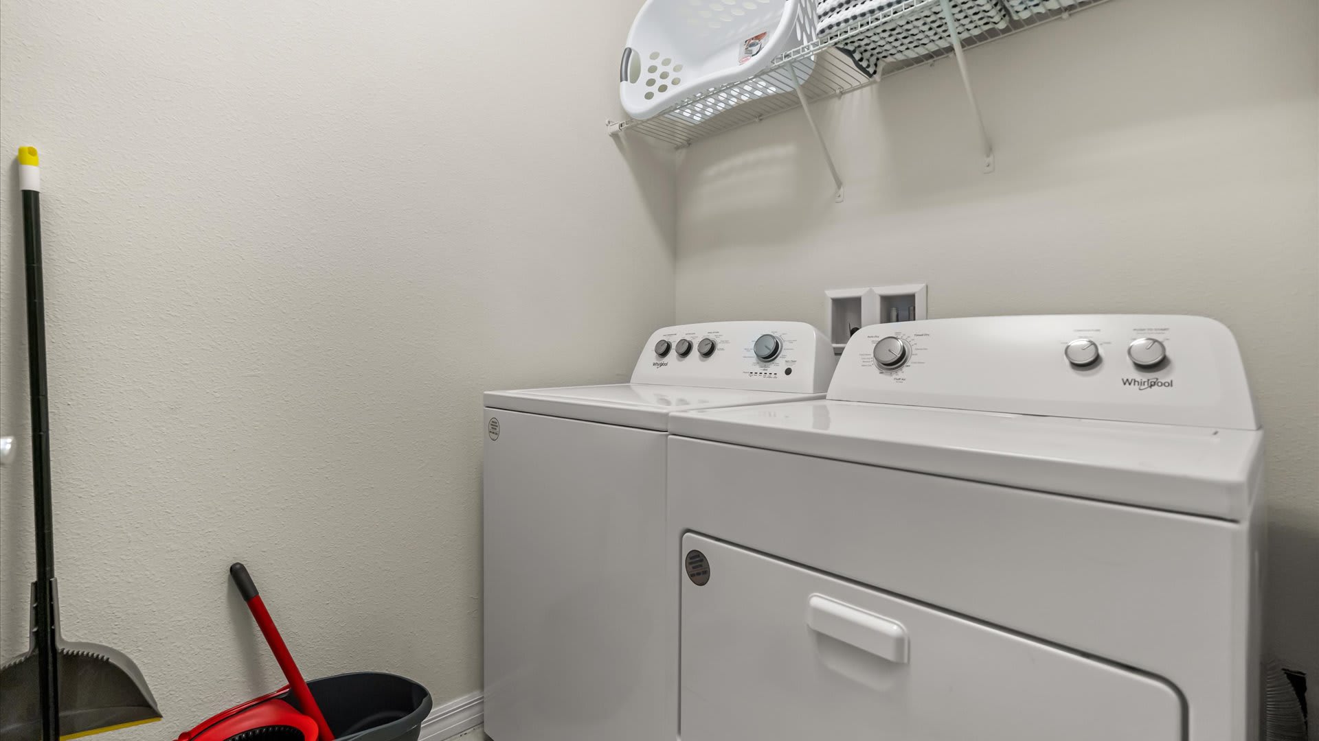 In-Home Laundry Facilities (Washer and Dryer)