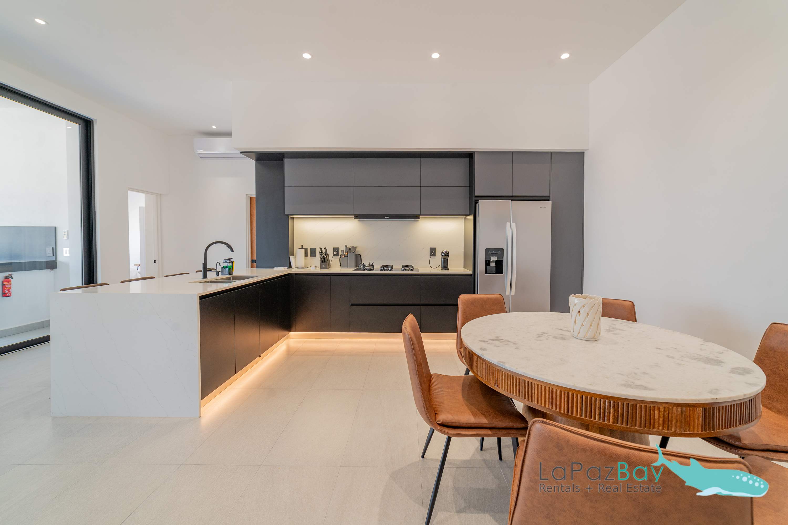 La Paz Dream Home: Ocean Views, Family Fun & BBQ Evenings — La Paz, Baja California Sur — vacation rental