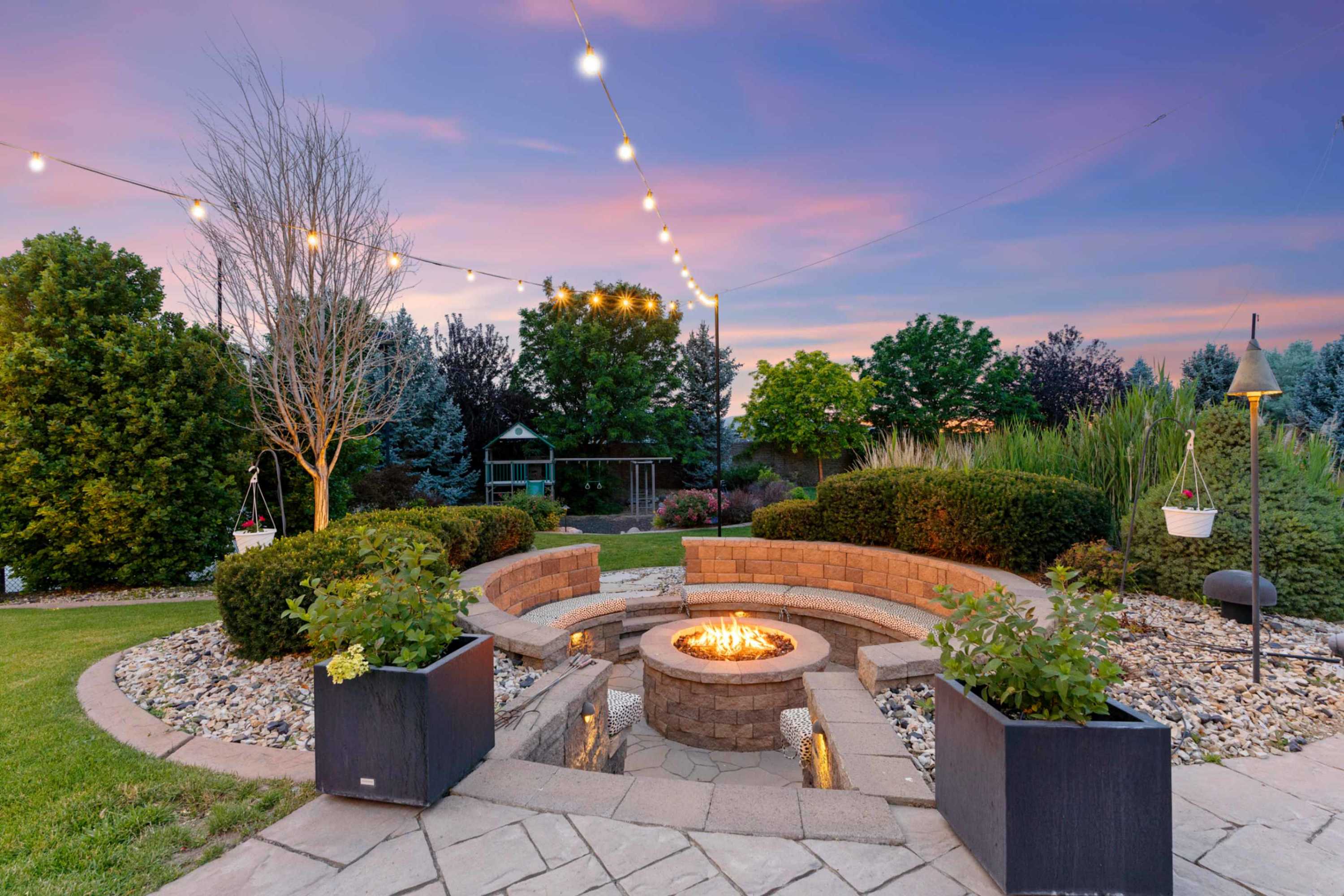 Fire pit with built in seating