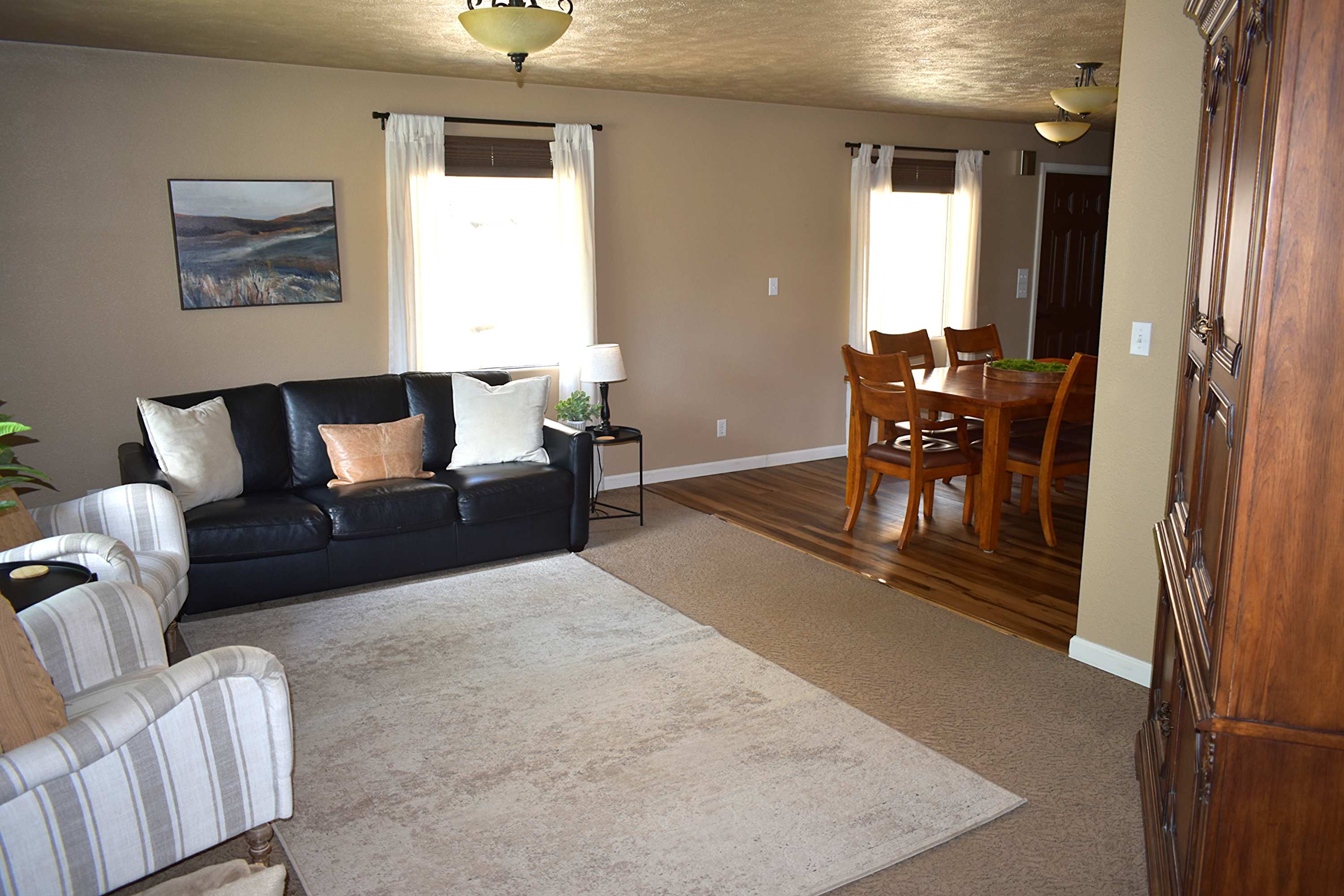 Spoil Yourself | South Hill Stunner + Theater Room - Foto 33