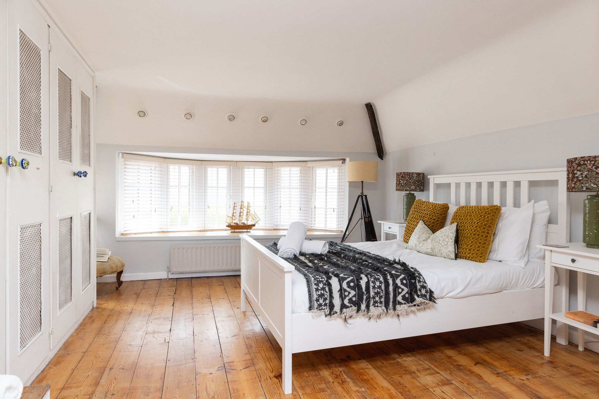 This two bedroom cottage can sleep up to 4 guests.