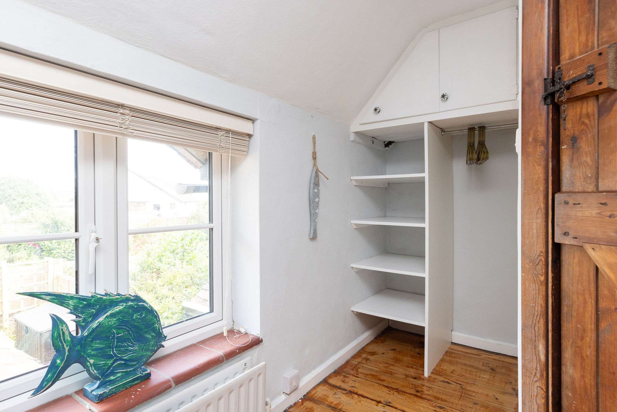 An open wardrobe to store your personal belongings!