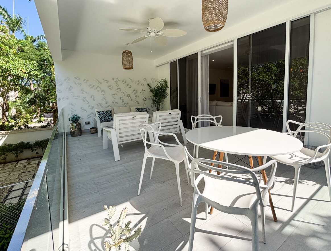 One Queen Street Apt 3 - (1 Bedroom) — Saint Peter, Saint Peter — vacation rental