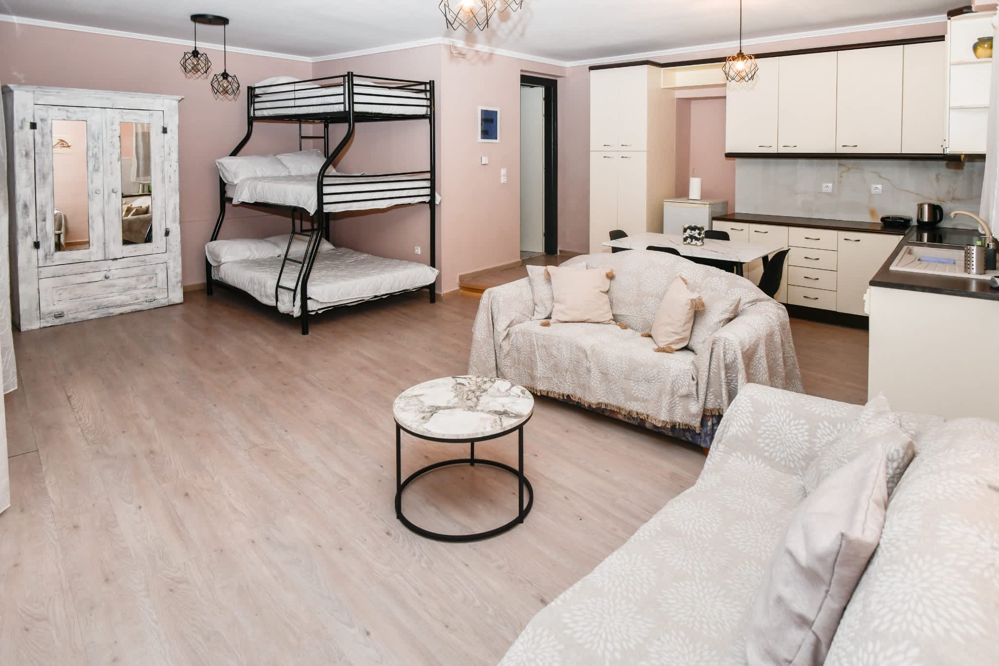 Charming Studio - A Relaxing Retreat in Samos — Mitilinii, Samos — vacation rental