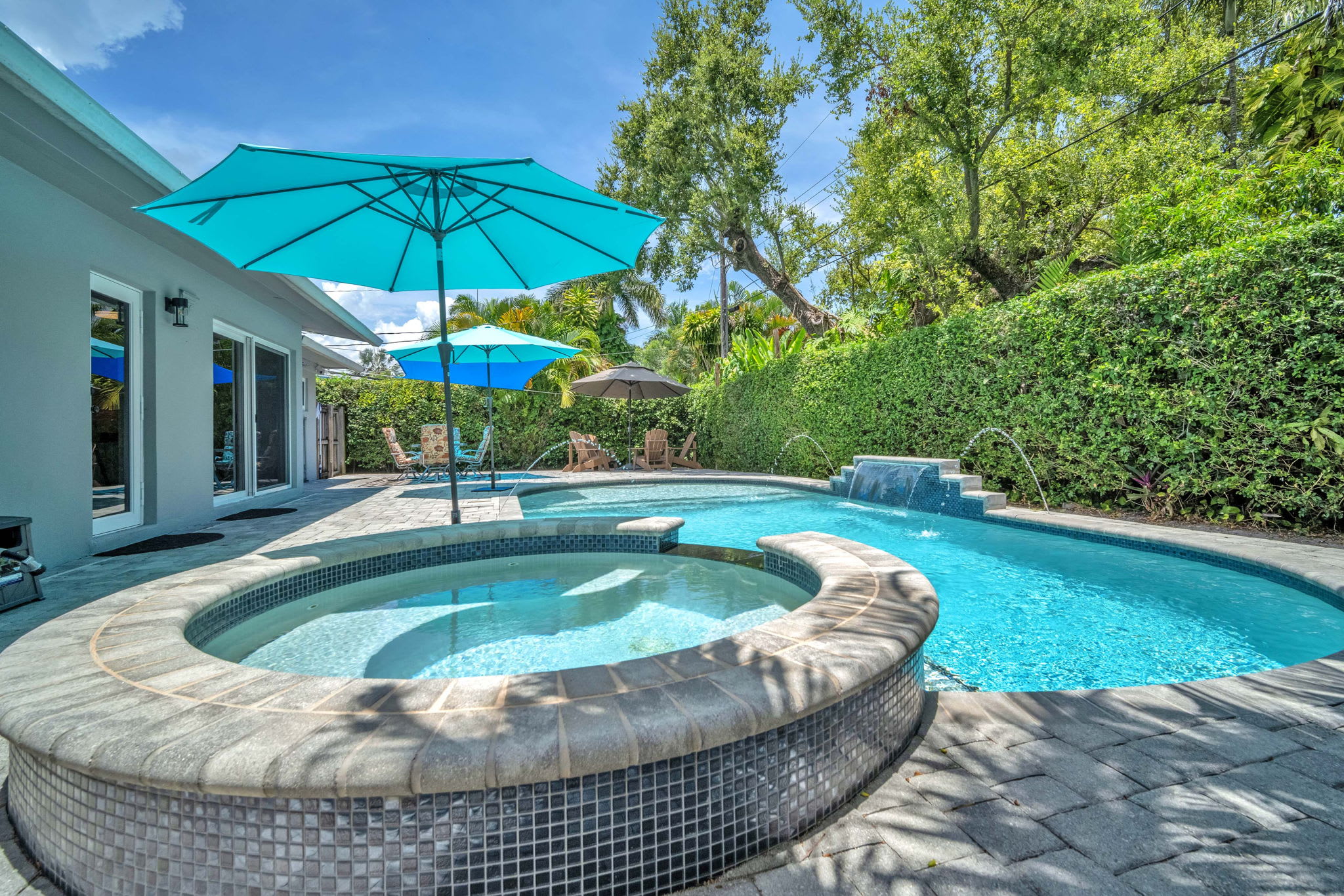 Shady Palms - Pool & Jacuzzi