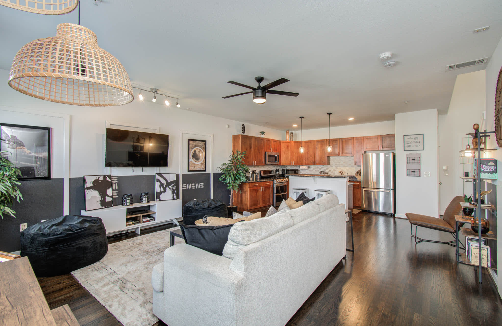 Midtown Urban Retreat | 2story 1BD/1.5BA Apartment — Houston, TX — vacation rental