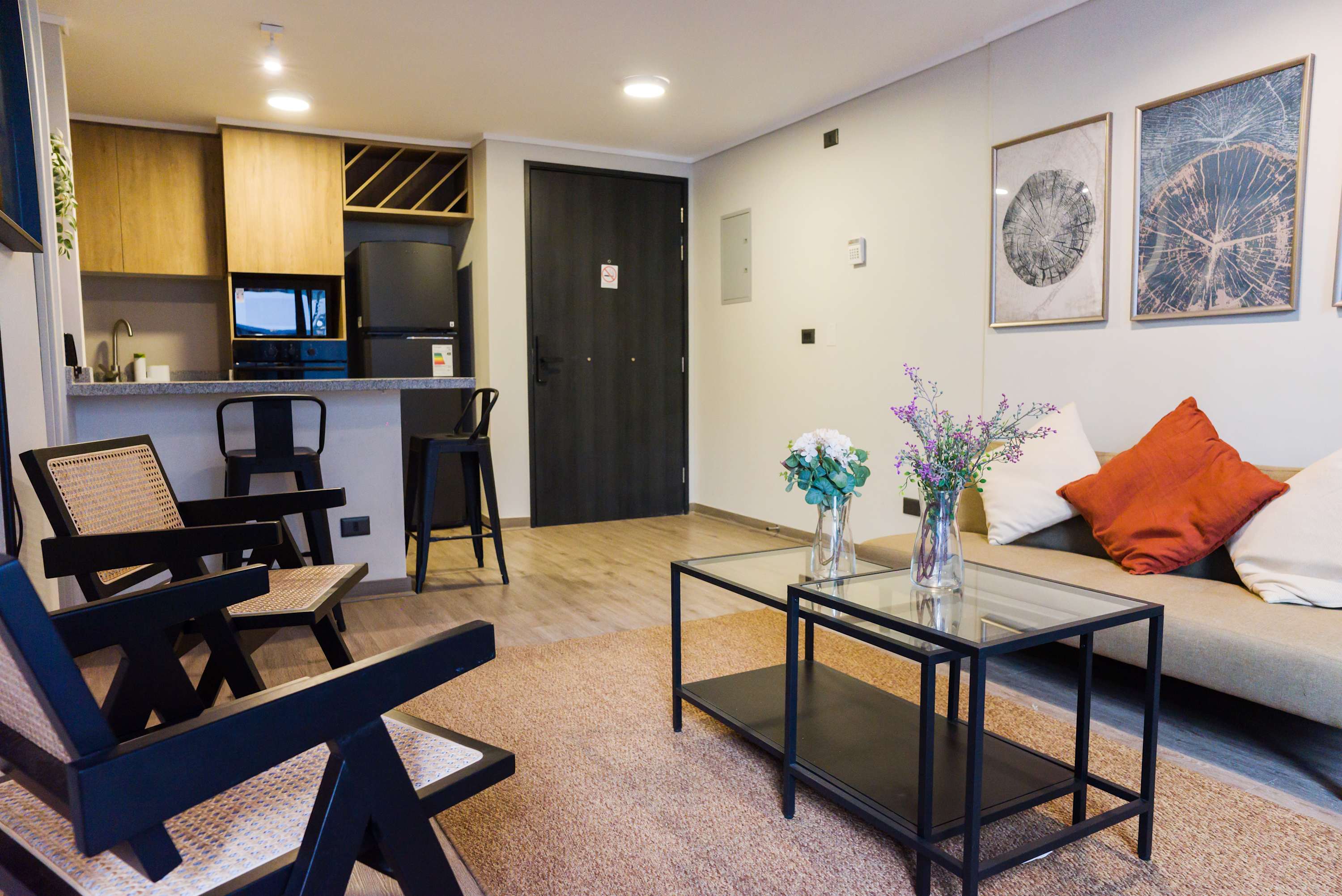 Cozy and stylish living area with modern amenities, perfect for relaxing after exploring the city.