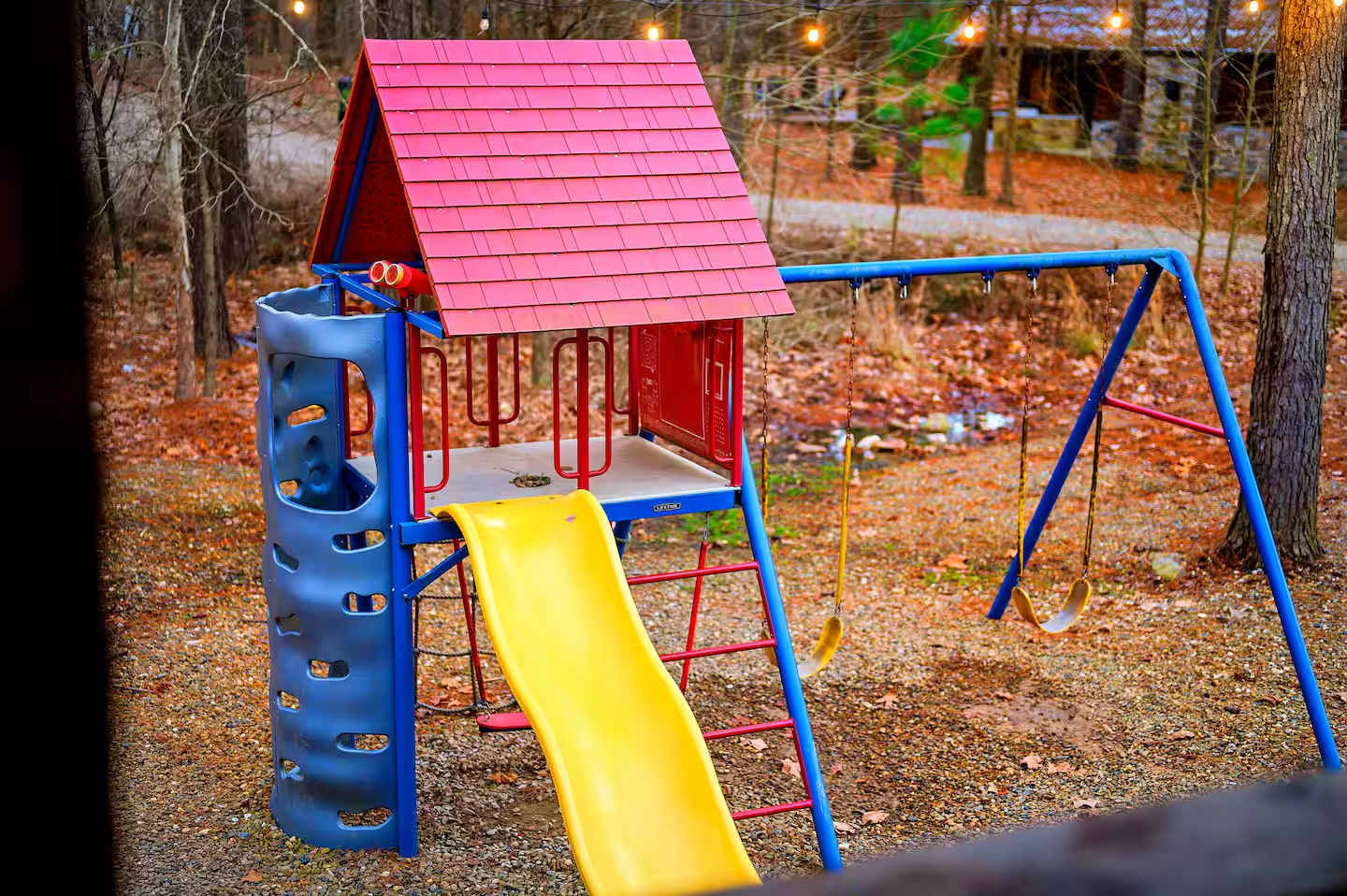 The Great Escape! 4BR w Game Room - Hot Tub - Sleeps 12