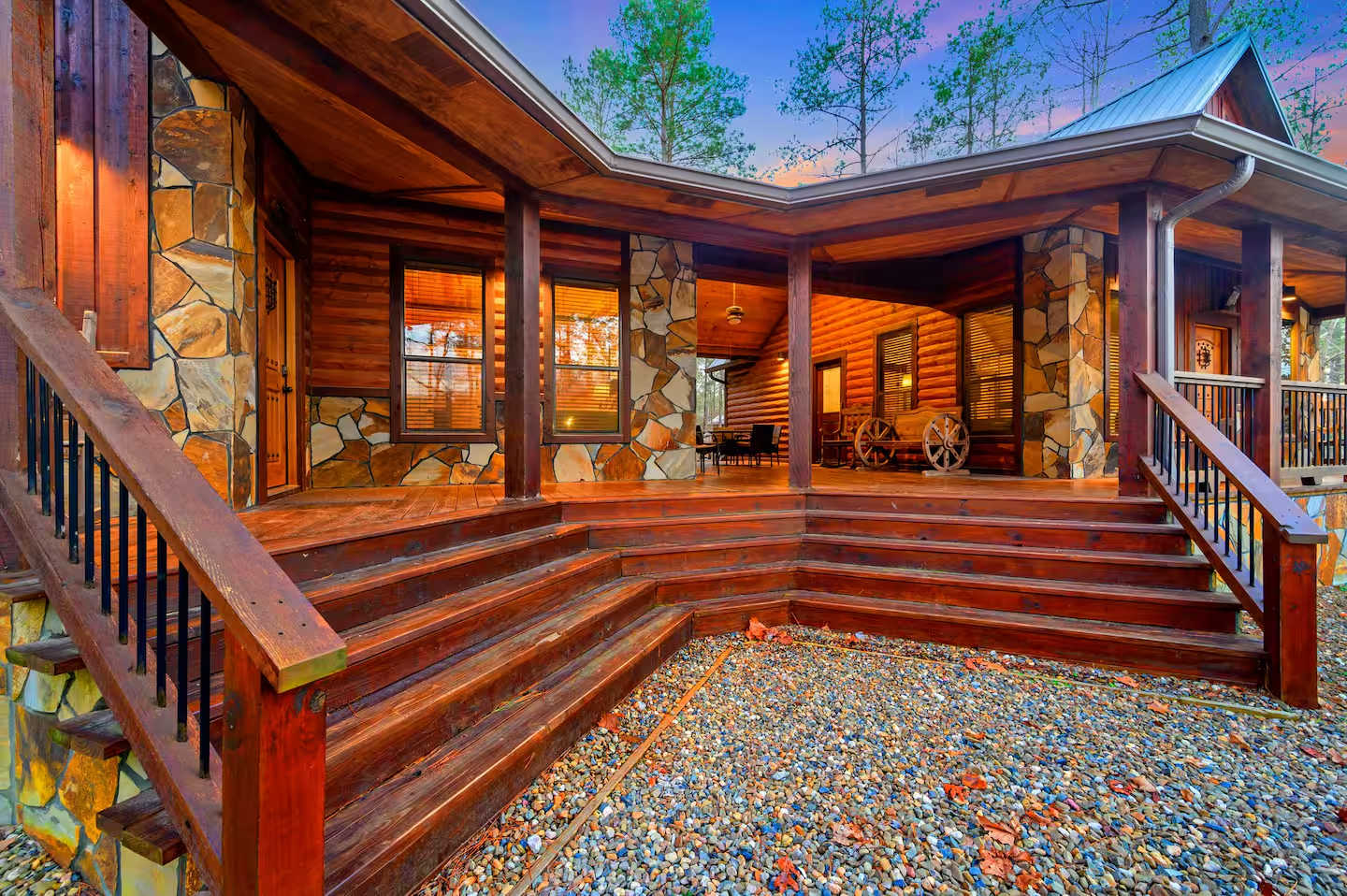 The Great Escape! 4BR w Game Room - Hot Tub - Sleeps 12