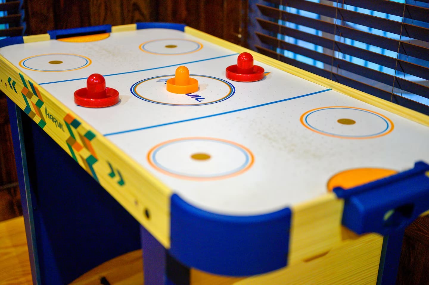The Great Escape! 4BR w Game Room - Hot Tub - Sleeps 12