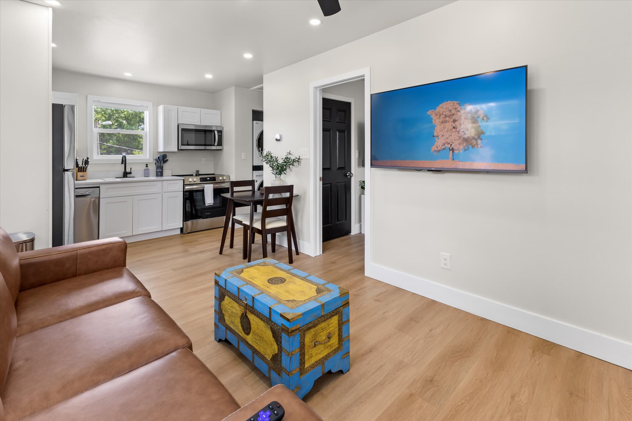 Modern Carriage House Indy β Indianapolis, IN β vacation rental