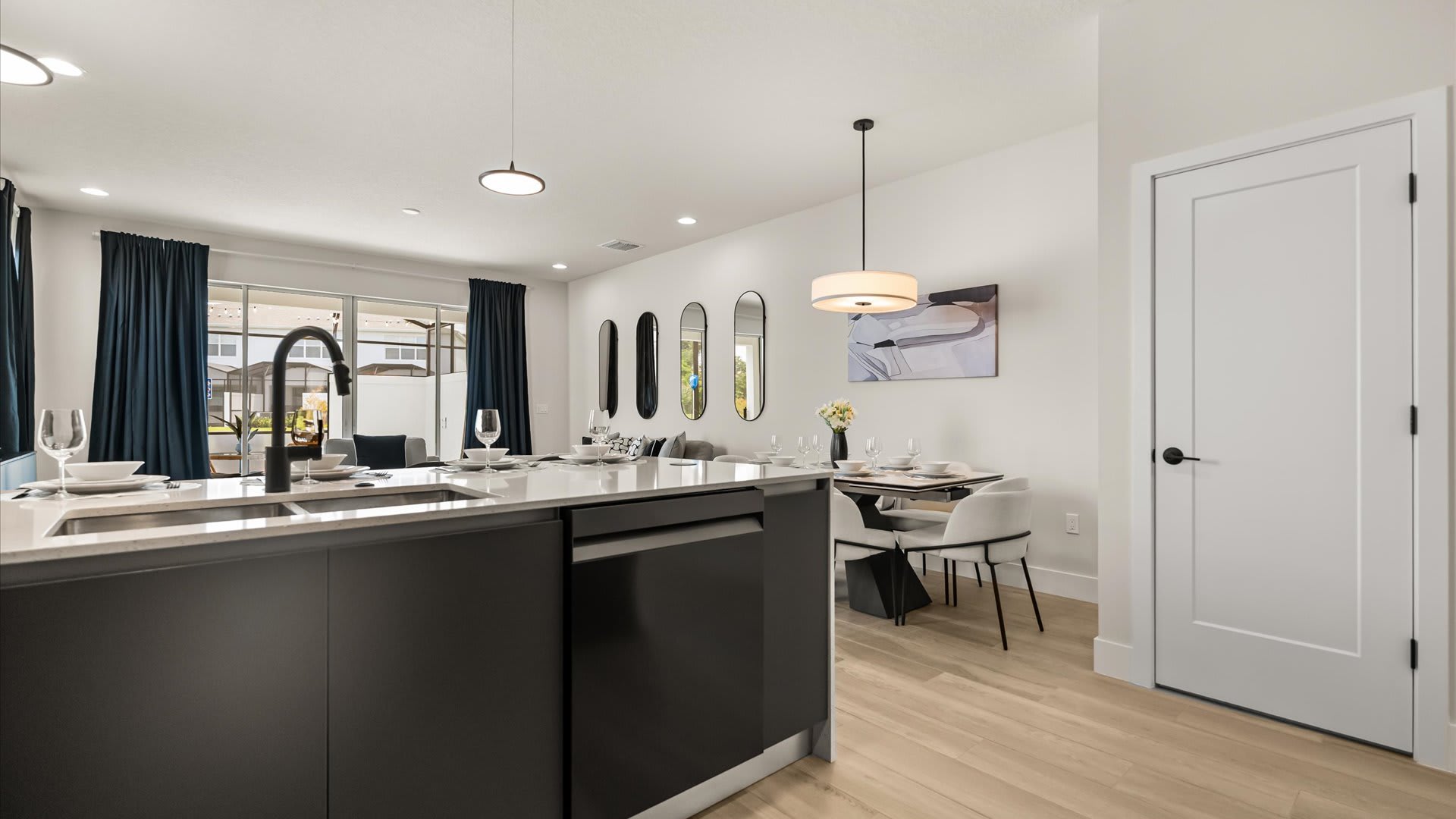 Kitchen area with dishwasher
