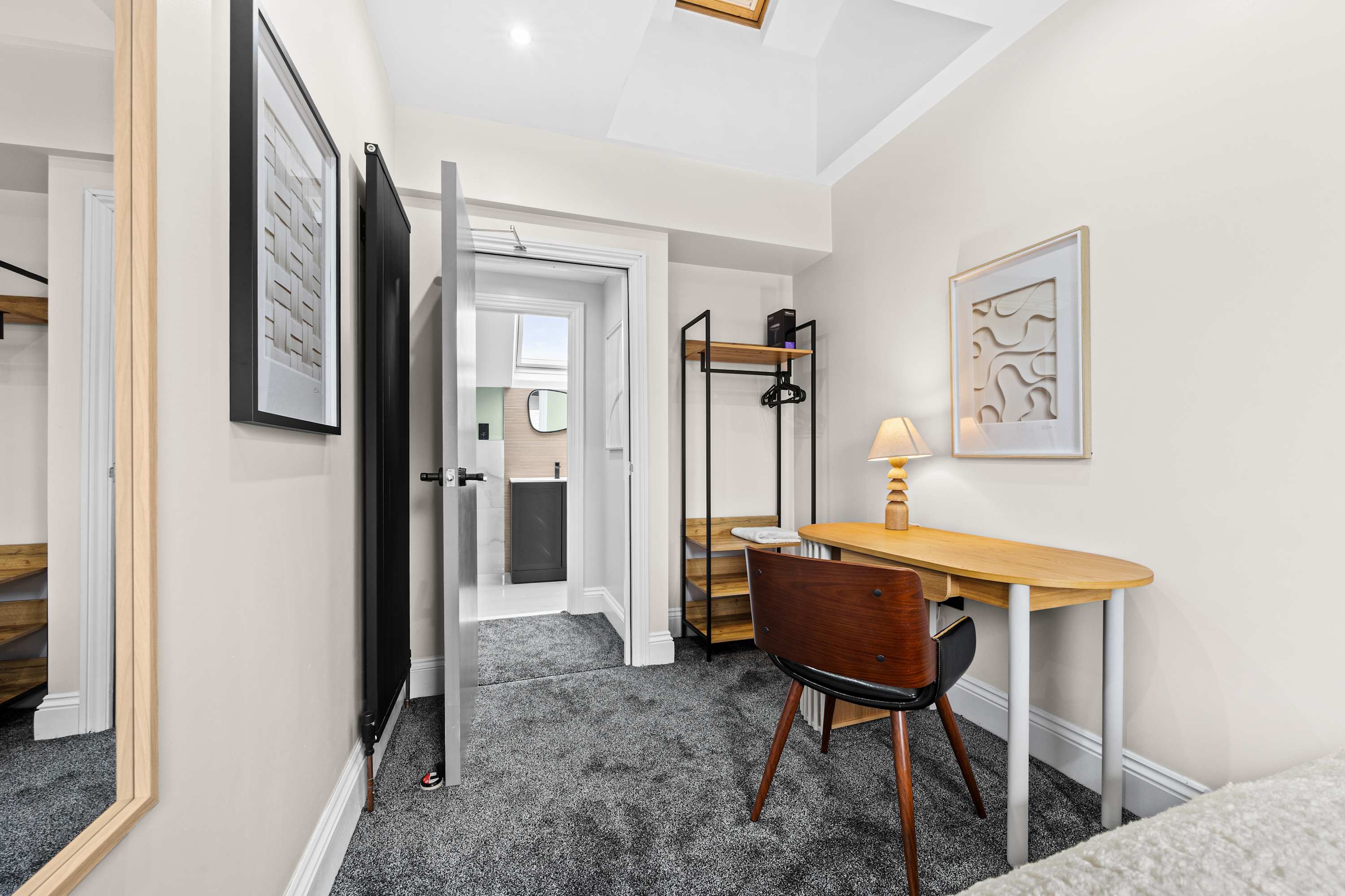 Sleeps 14 The Old Trafford Zen by Genesis Living in Stamford Street 22 M16 9JQ - Property image 85 - VivreStays