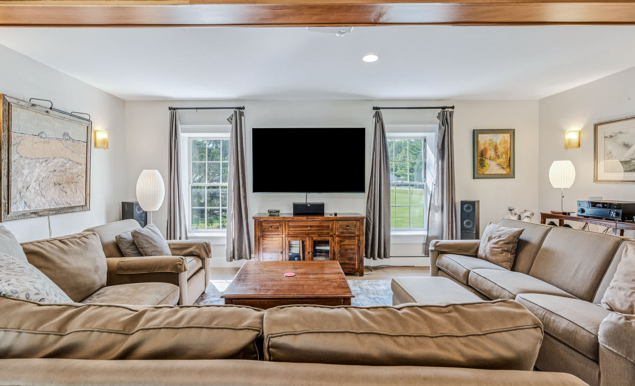 Walk to S6! Pool Table/Fireplace | Saskadena Lodge