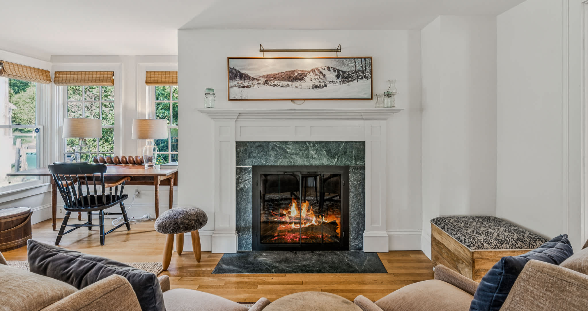 Walk to S6! Pool Table/Fireplace | Saskadena Lodge