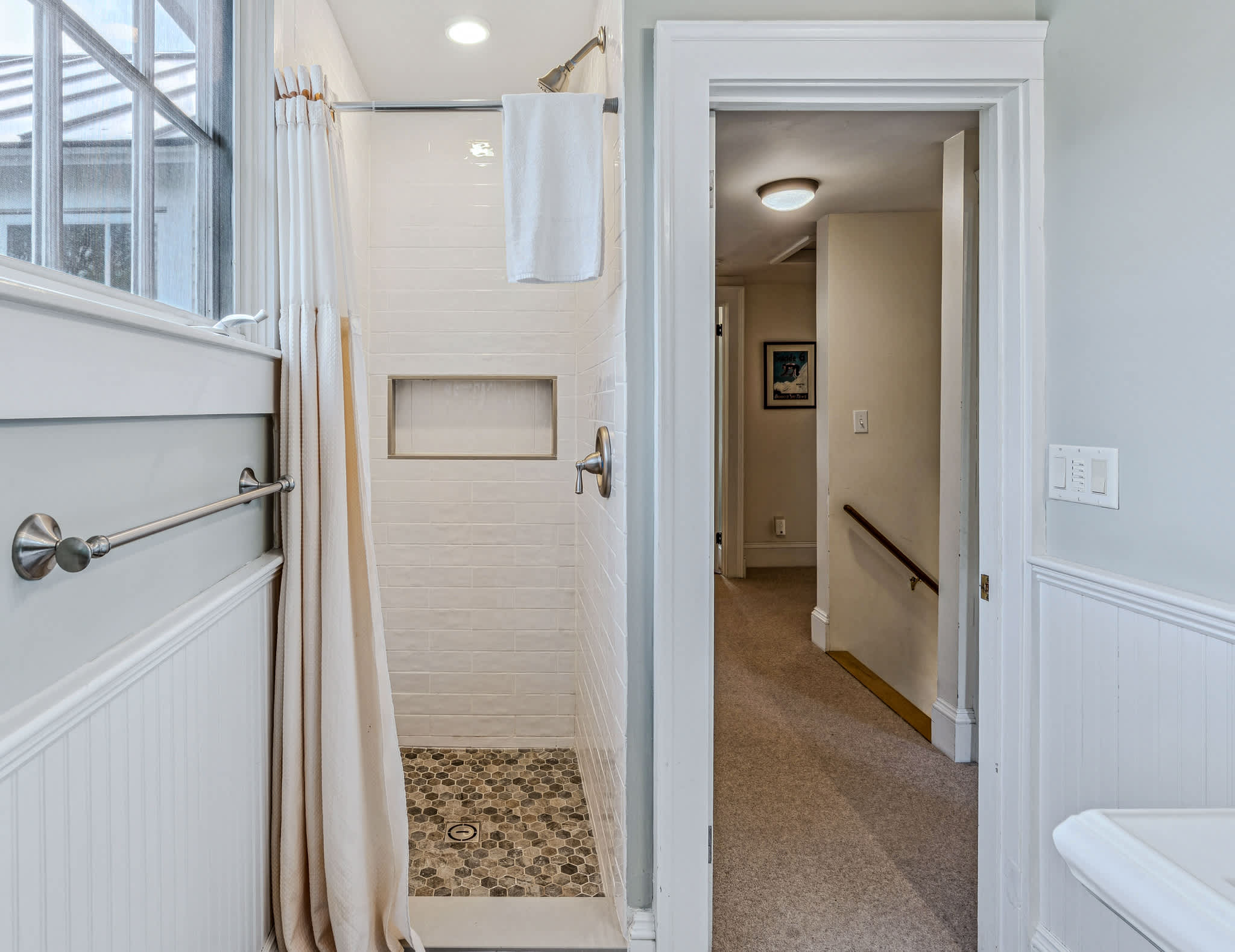 Walk to S6! Pool Table/Fireplace | Saskadena Lodge