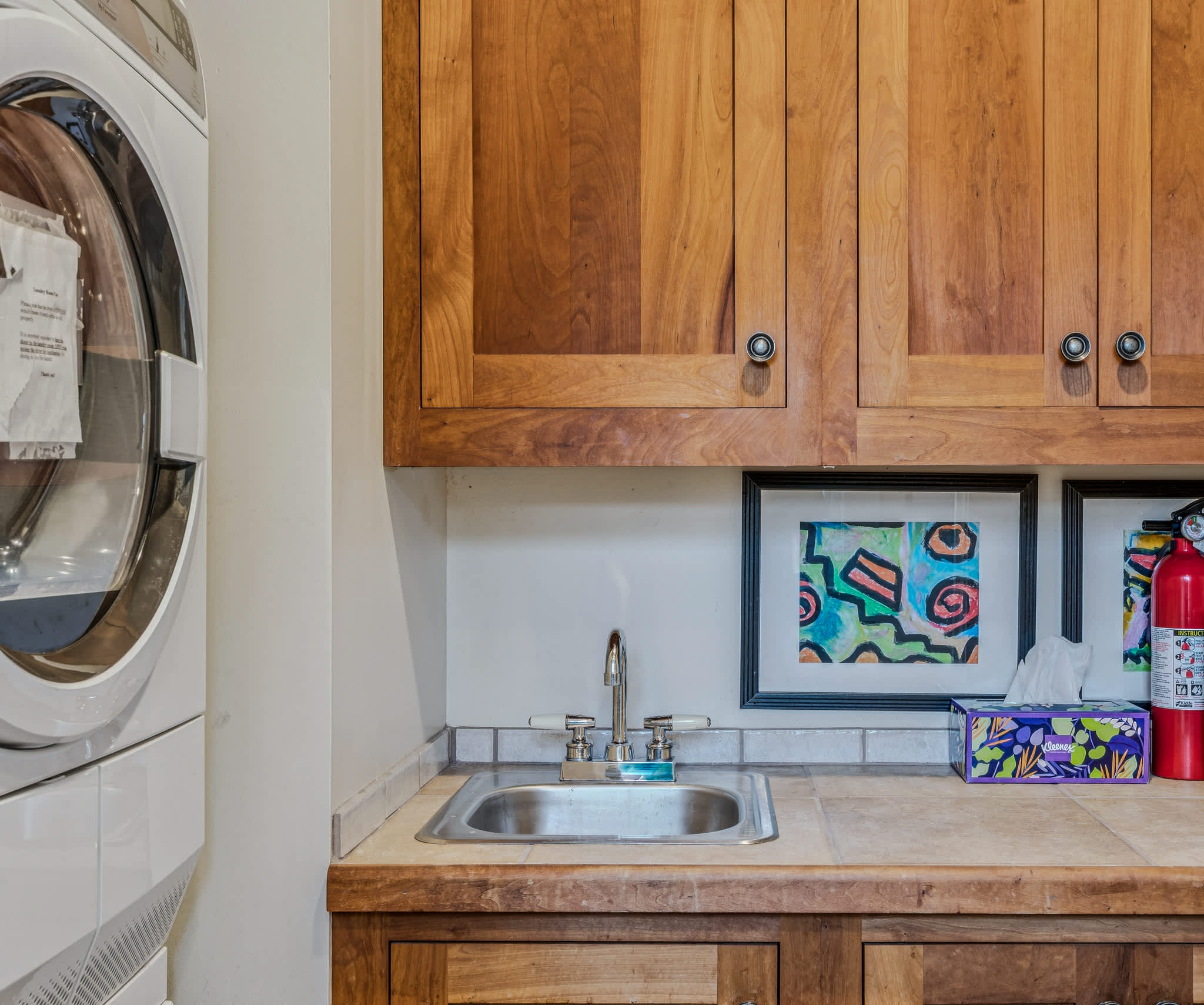 Walk to S6! Pool Table/Fireplace | Saskadena Lodge