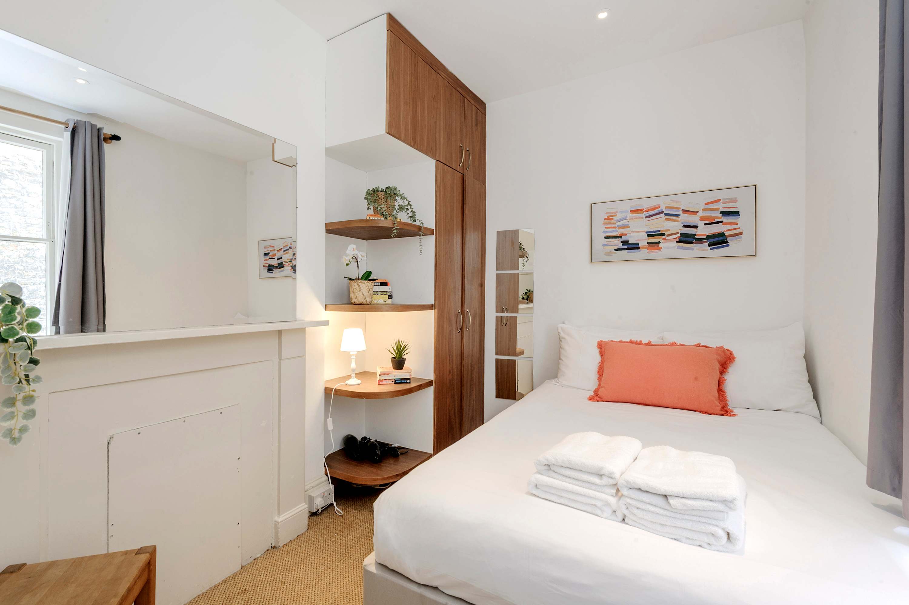 2-bed flat in Paddington - Hyde Park in 7 Devonshire Terrace W2 3DN - Property image 15 - VivreStays