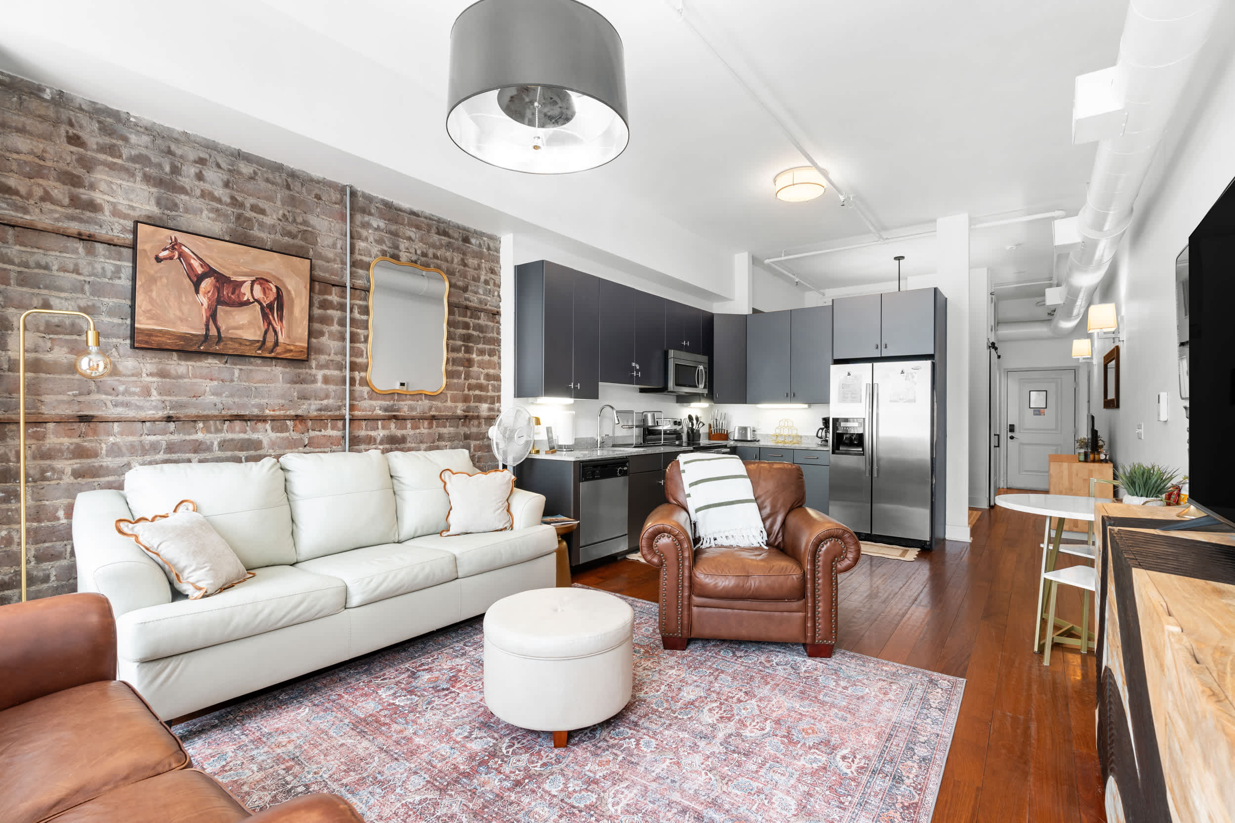Lush Savannah Loft - Near Plant Riverside District — Savannah, GA — vacation rental