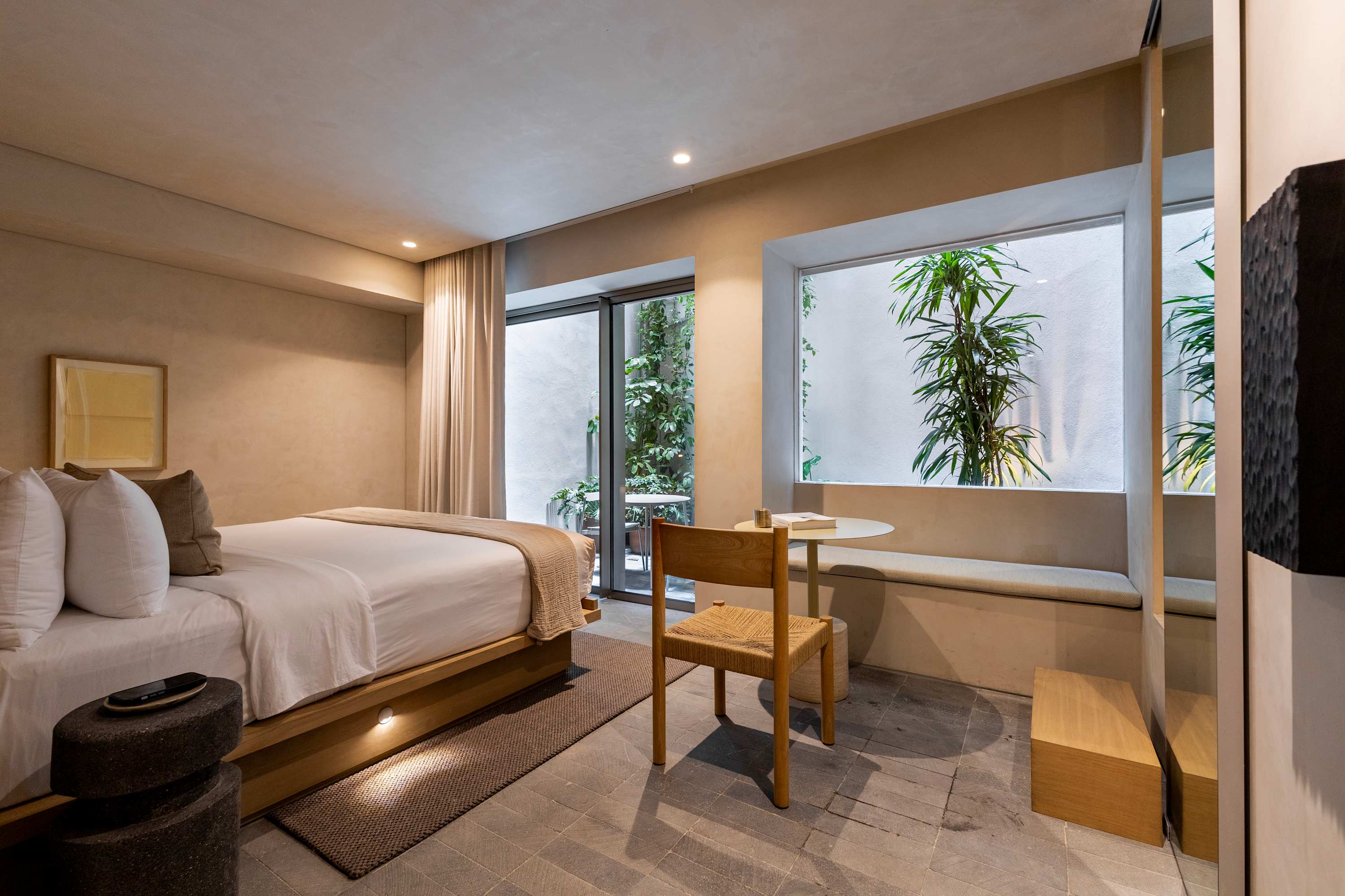 Lamartine | Boho-Minimalist Patio & Jacuzzi for 2 2