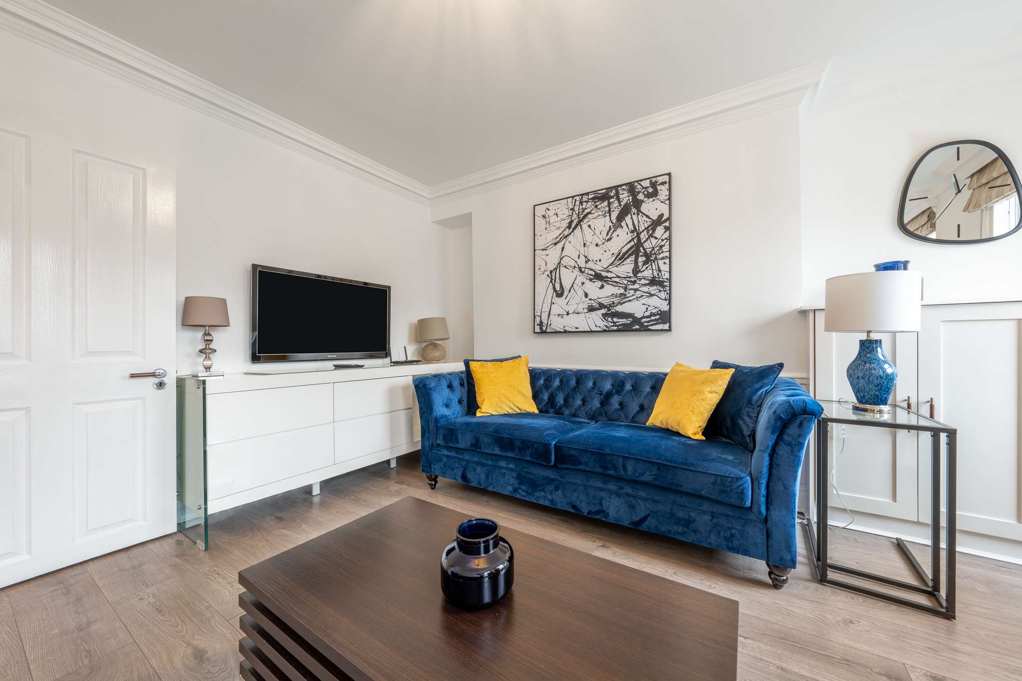 Modern Two-Bedroom Flat in Mayfair in Hertford Street W1J 7SS - Property image 6 - VivreStays