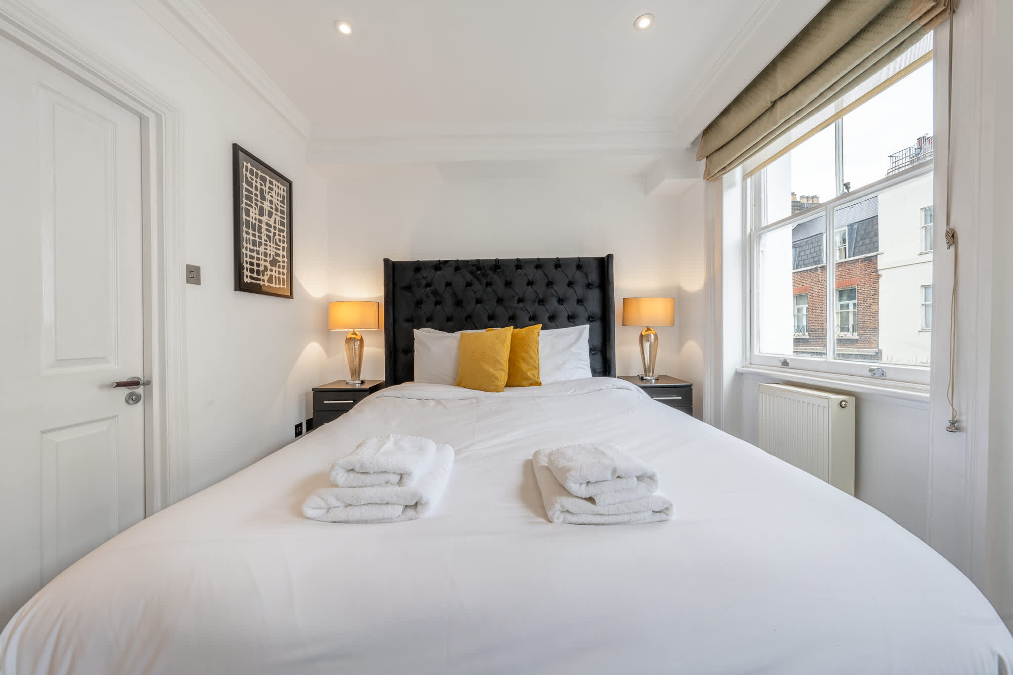 Modern Two-Bedroom Flat in Mayfair in Hertford Street W1J 7SS - Property image 22 - VivreStays