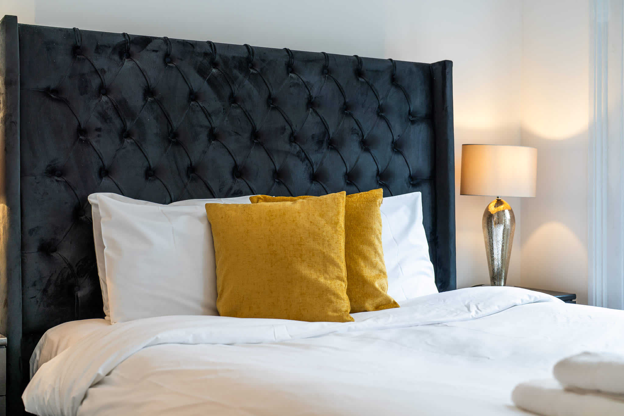 Modern Two-Bedroom Flat in Mayfair in Hertford Street W1J 7SS - Property image 8 - VivreStays