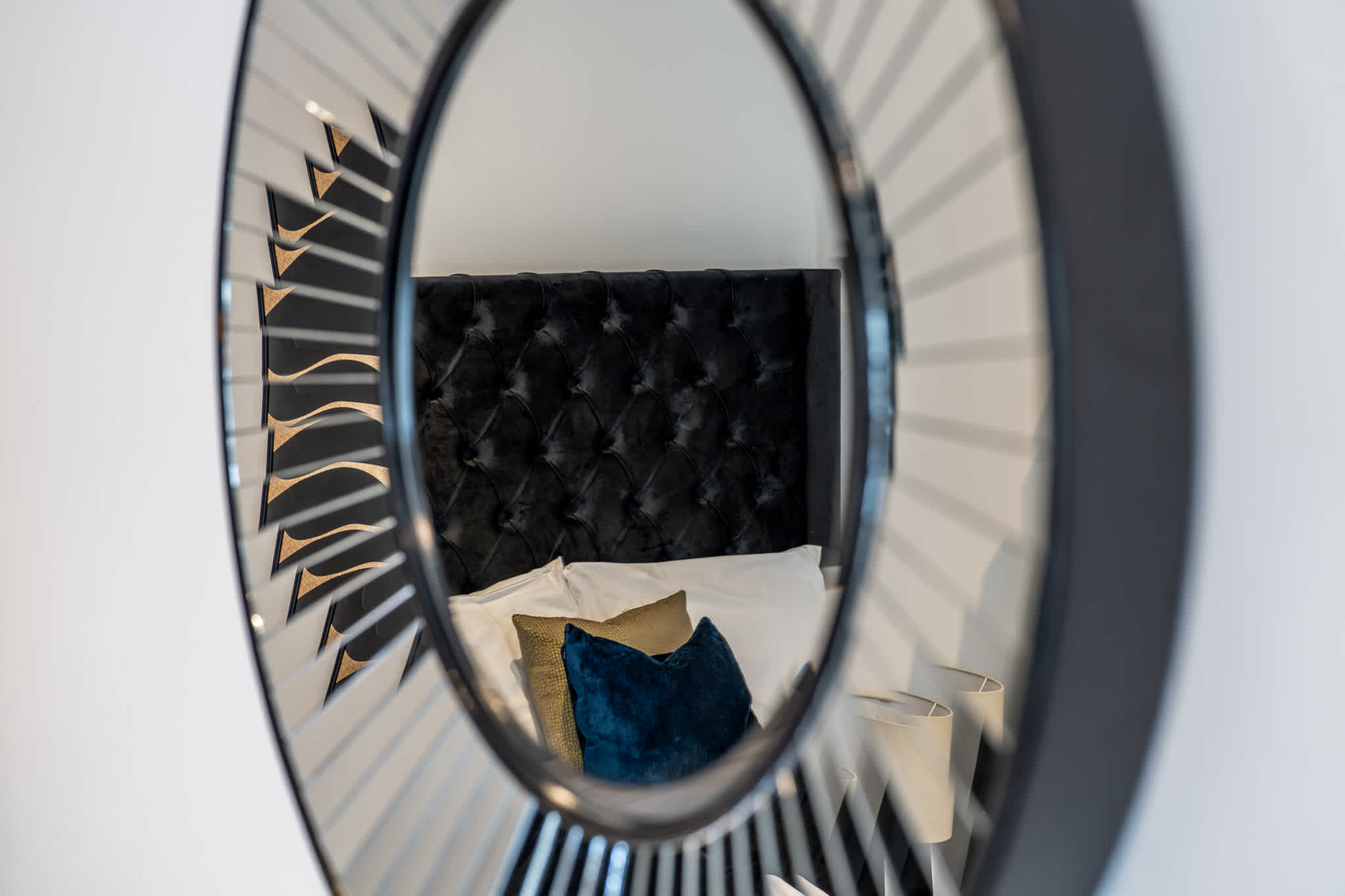 Modern Two-Bedroom Flat in Mayfair in Hertford Street W1J 7SS - Property image 15 - VivreStays