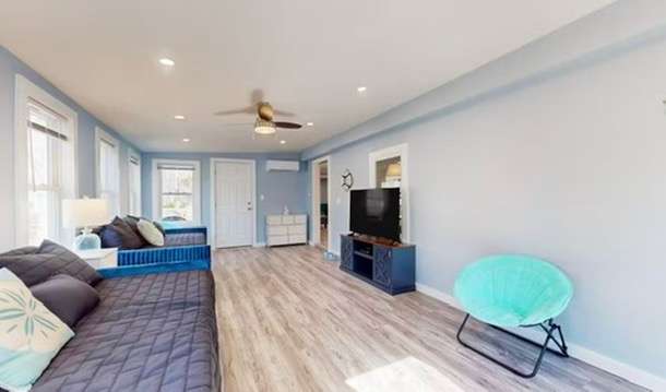 37259 Alabama Dr