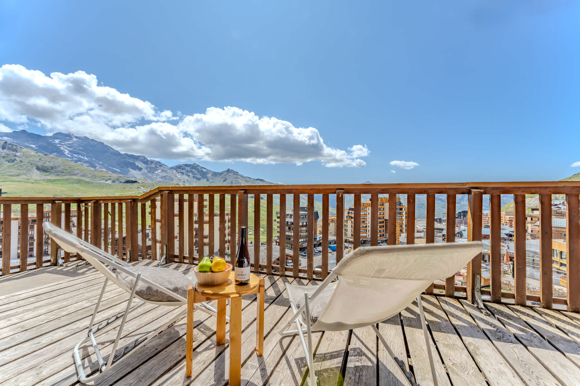 Comfort with Balcony, Ski Access and parking — Val Thorens, Auvergne-Rhône-Alpes — vacation rental