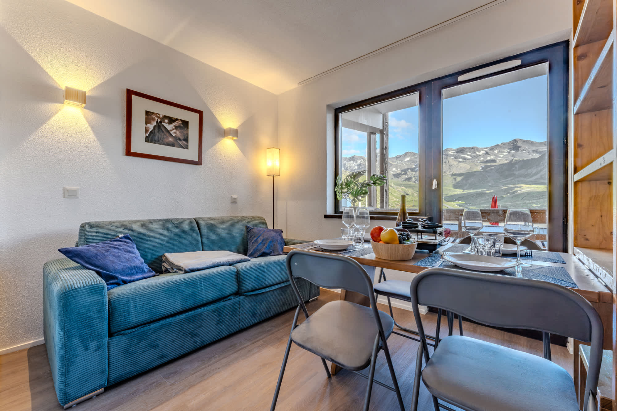 Apt w/ Prime Ski-Access Location — Val Thorens, Auvergne-Rhône-Alpes — vacation rental