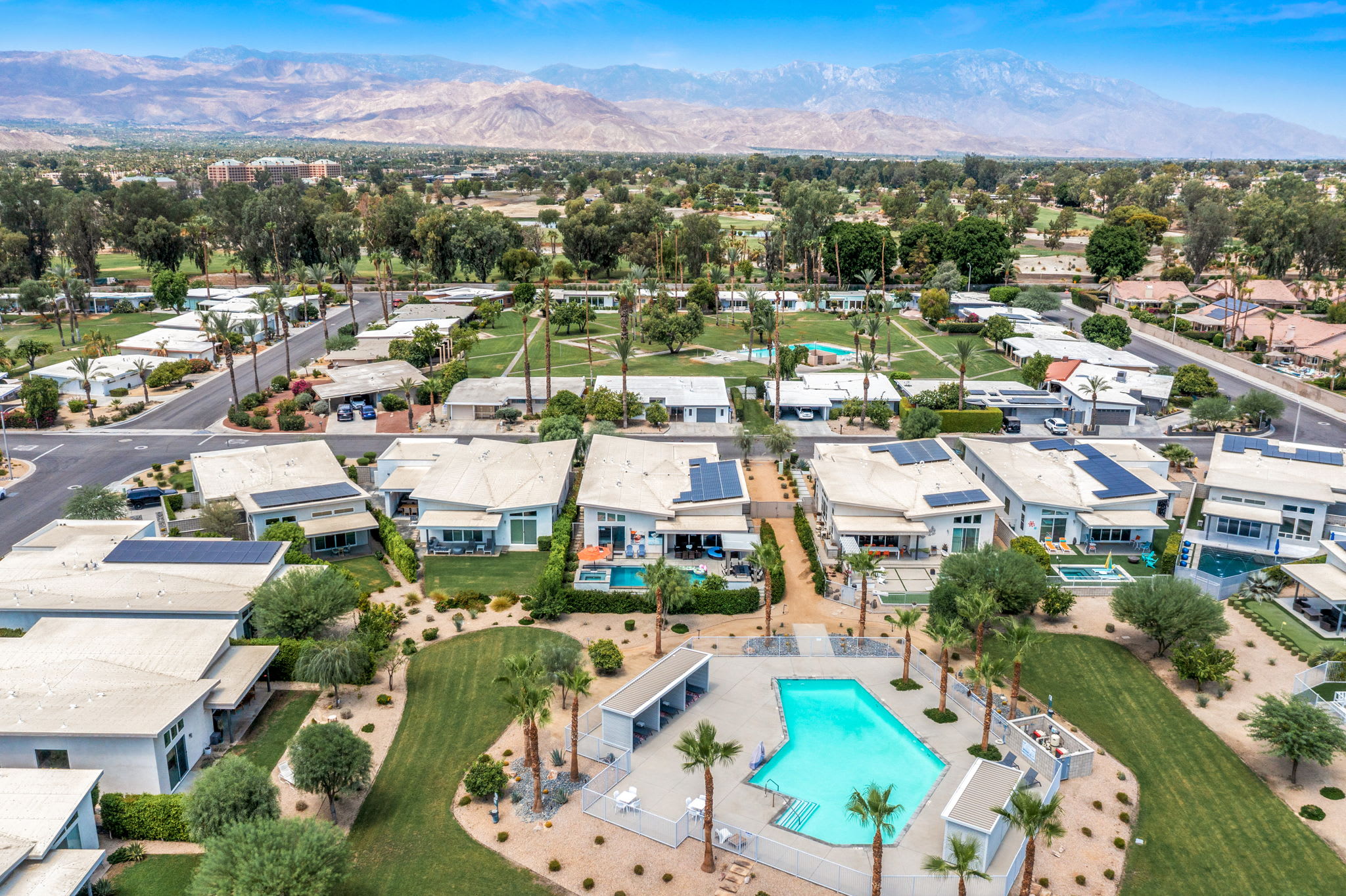 Community Pool | The Dakota in Indian Wells, California by Luxus Vacation Properties